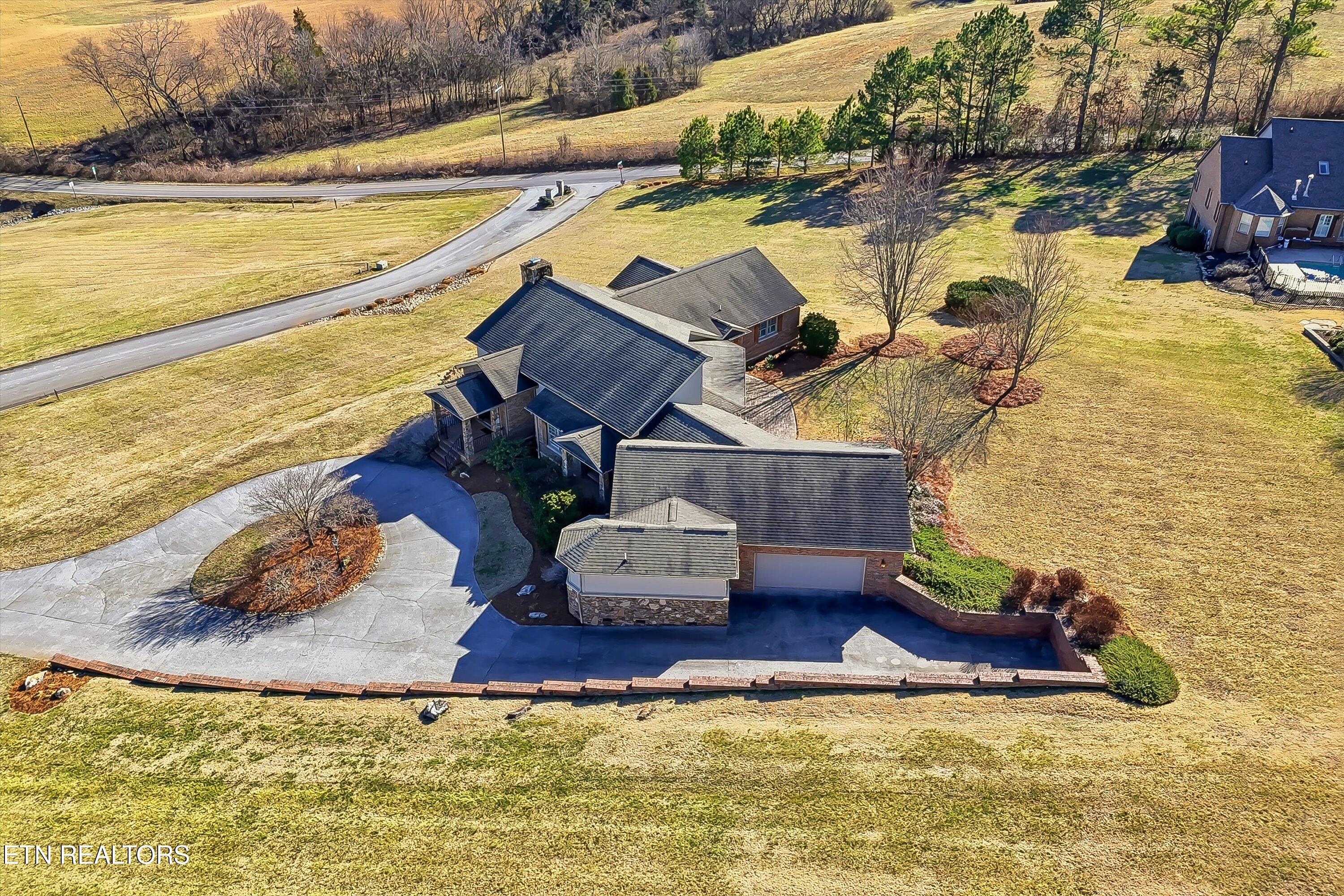 3909 Logans Landing Circle, Louisville, TN - Fort Loudoun and Tellico Lake Real Estate - Image# 14