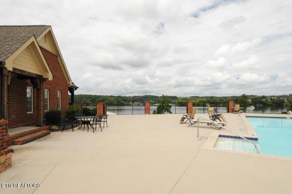 3627 Promontory Point, Louisville, TN - Fort Loudoun and Tellico Lake Real Estate - Image# 14
