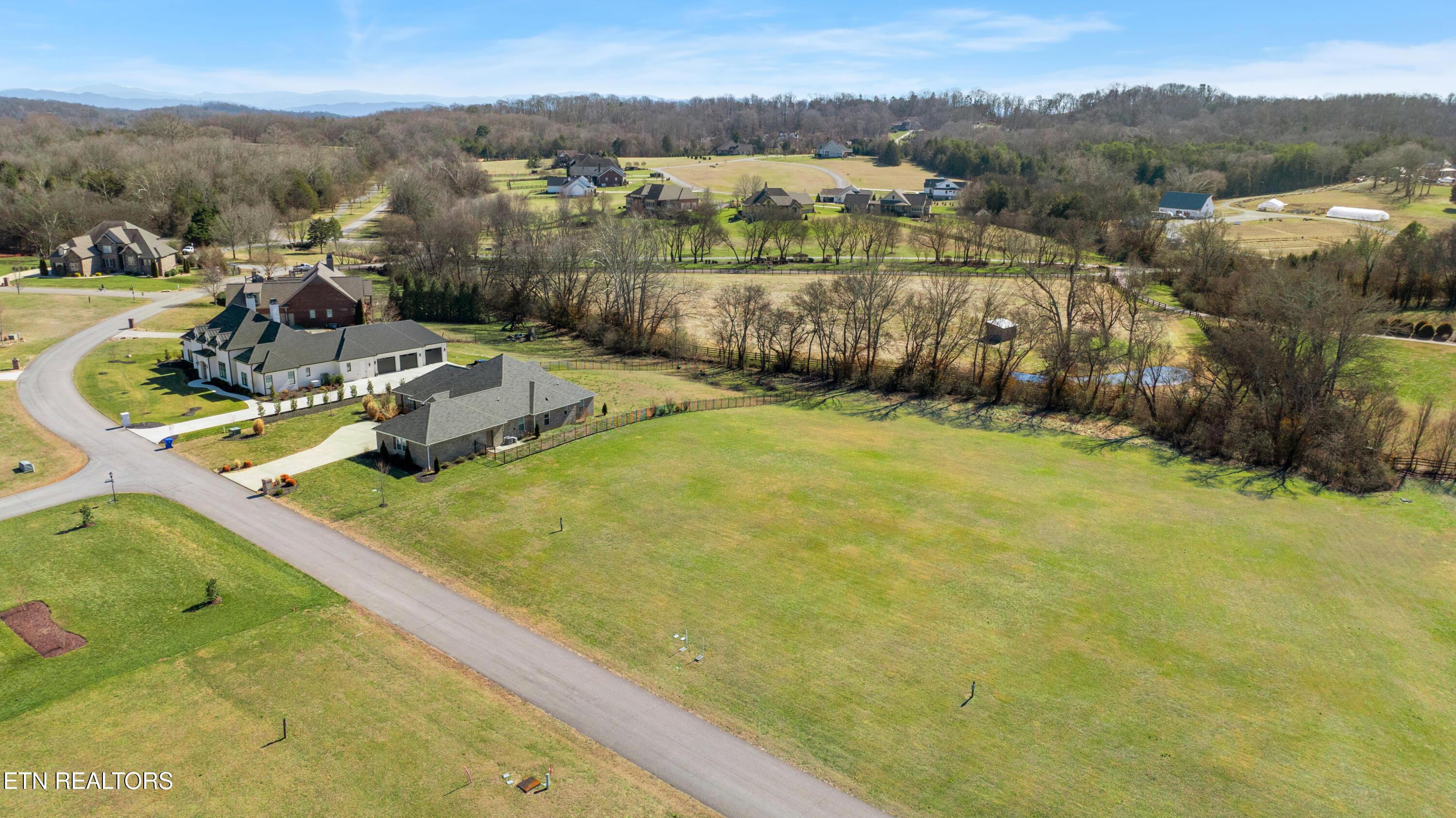 3627 Promontory Point, Louisville, TN - Fort Loudoun and Tellico Lake Real Estate - Image# 3