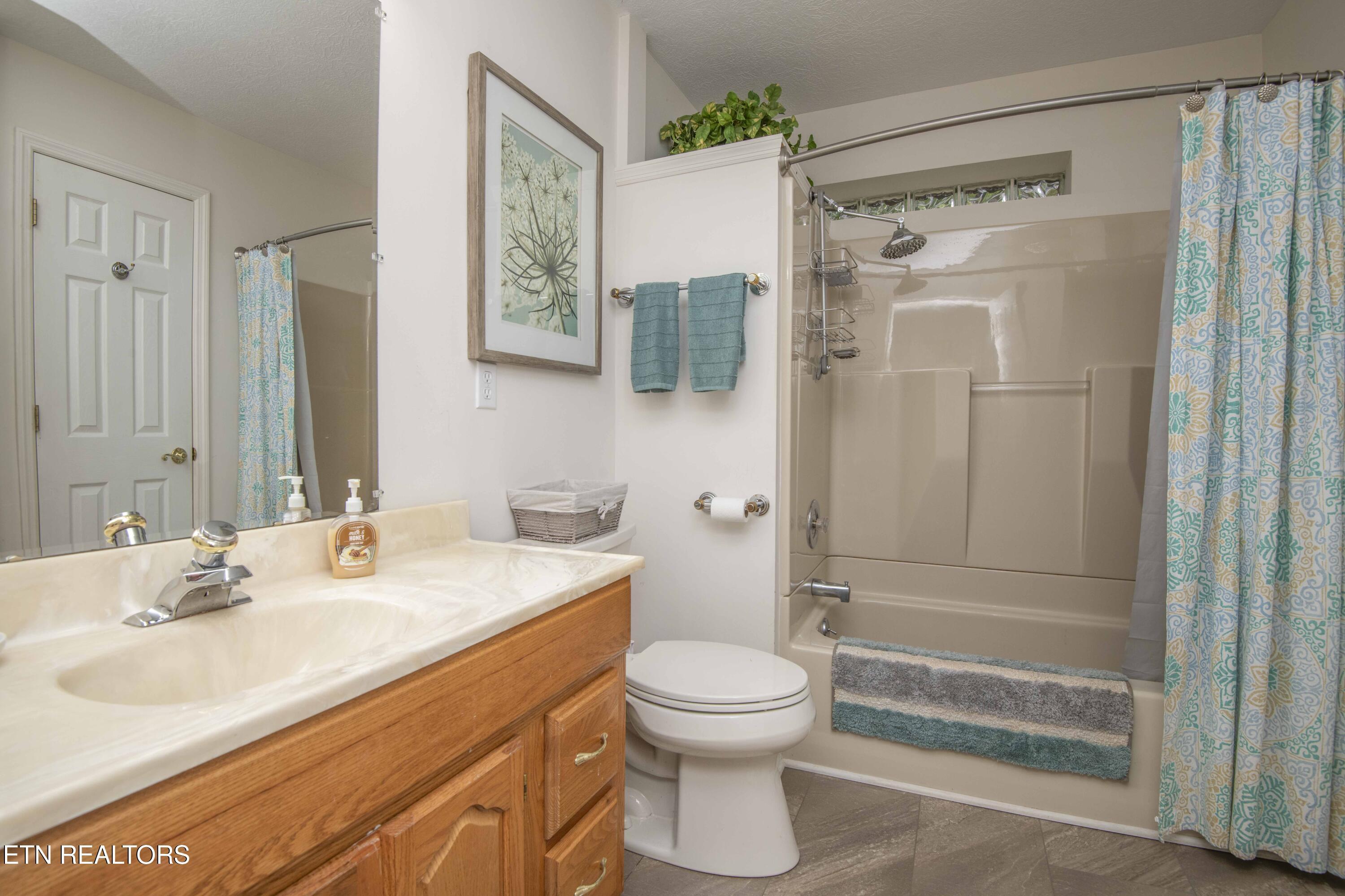 127 Kiowa Way, Loudon, TN - Fort Loudoun and Tellico Lake Real Estate - Image# 39