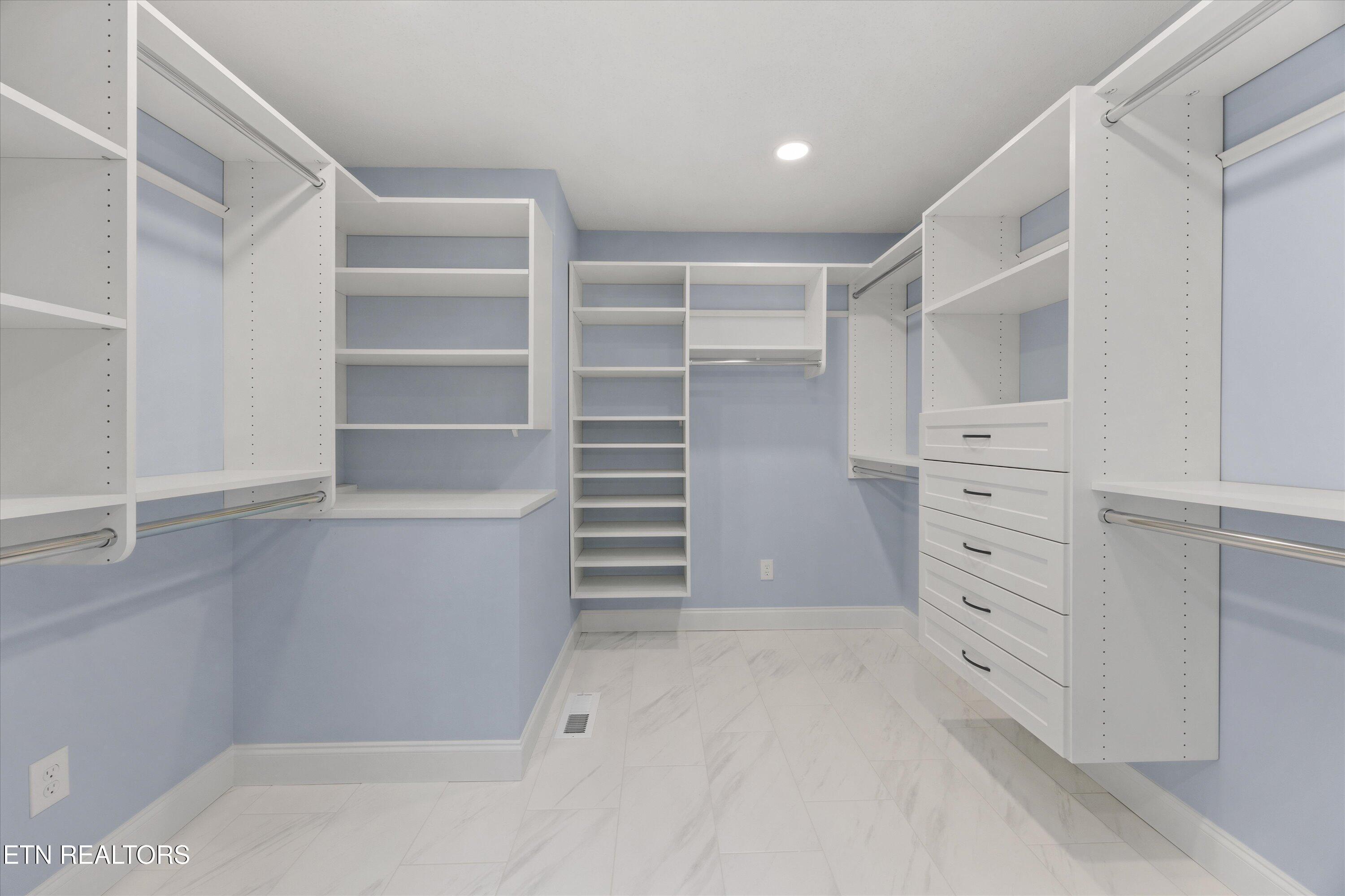 146 Talah Way, Loudon, TN - Fort Loudoun and Tellico Lake Real Estate - Image# 23