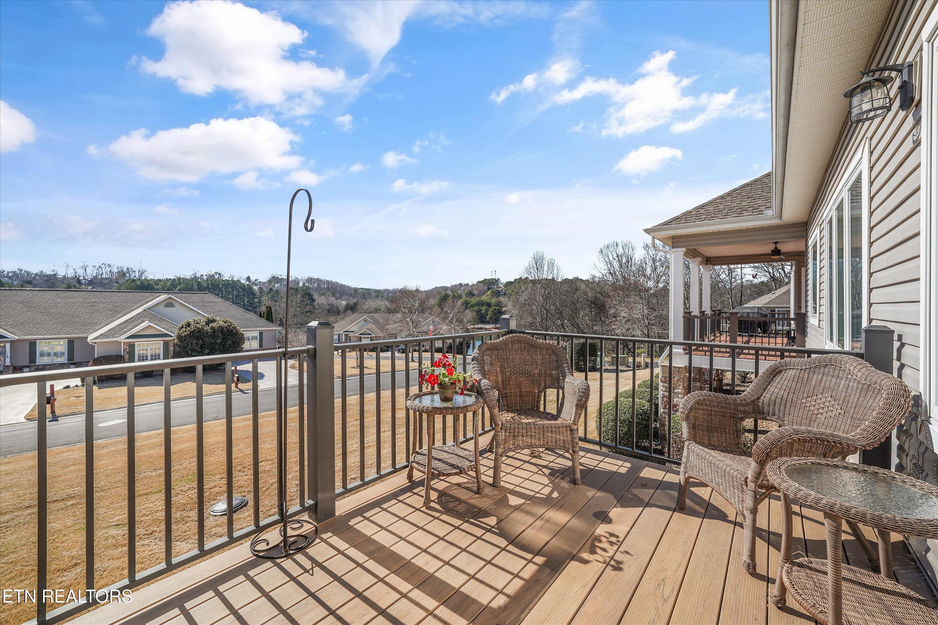 302 Chota Landing Trce, Loudon, TN - Fort Loudoun and Tellico Lake Real Estate - Image# 18