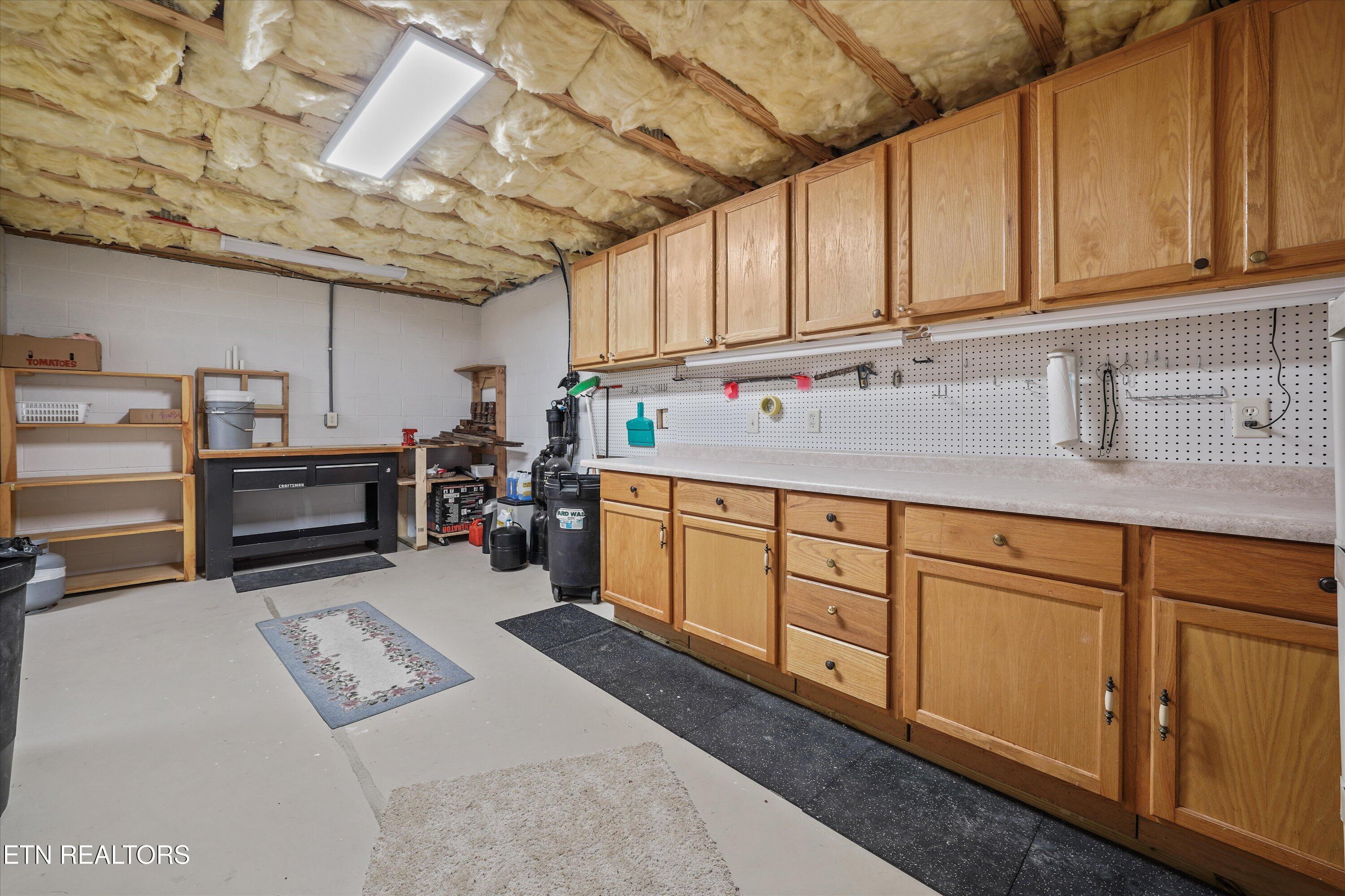 302 Chota Landing Trce, Loudon, TN - Fort Loudoun and Tellico Lake Real Estate - Image# 43