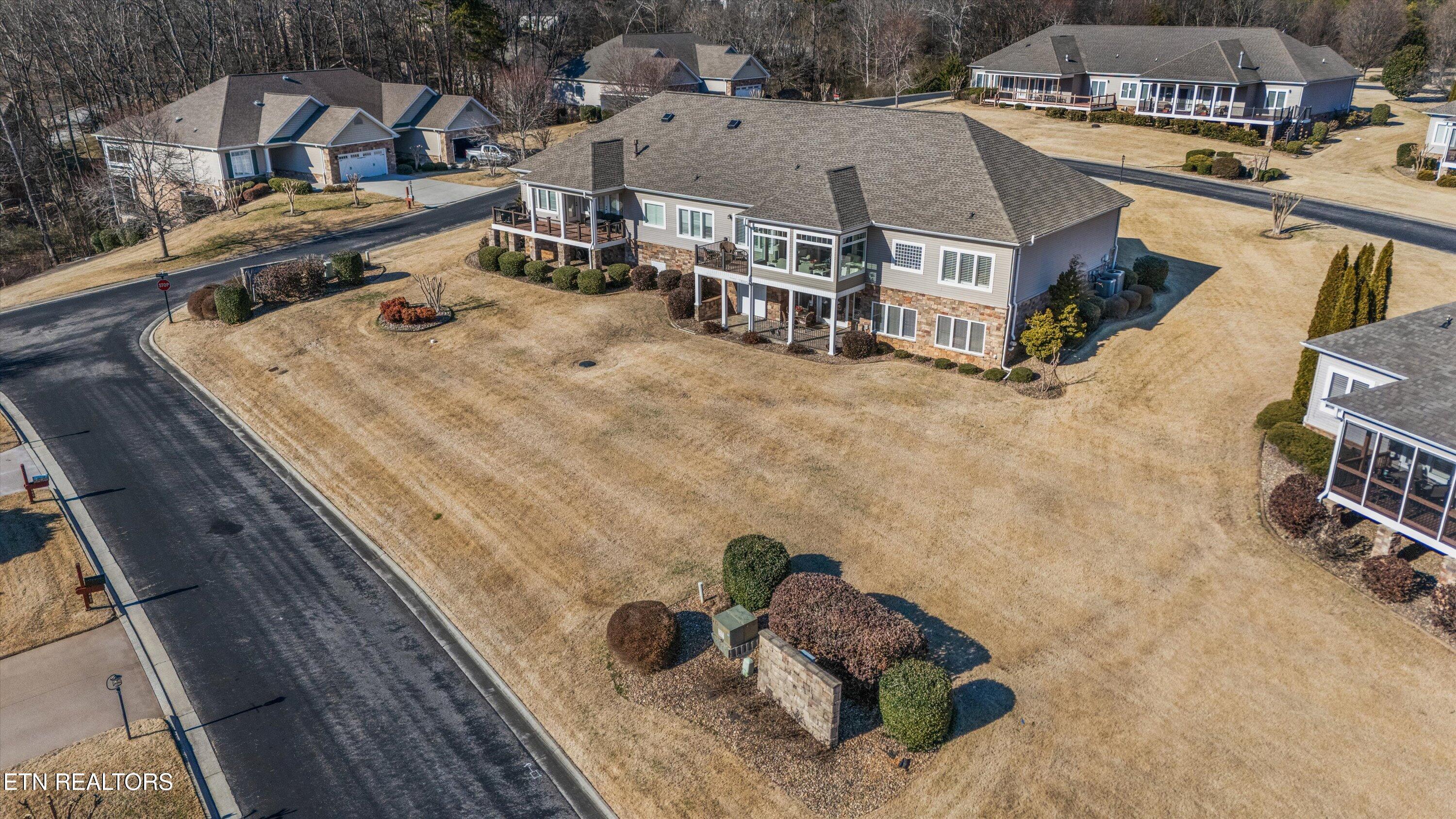 302 Chota Landing Trce, Loudon, TN - Fort Loudoun and Tellico Lake Real Estate - Image# 51