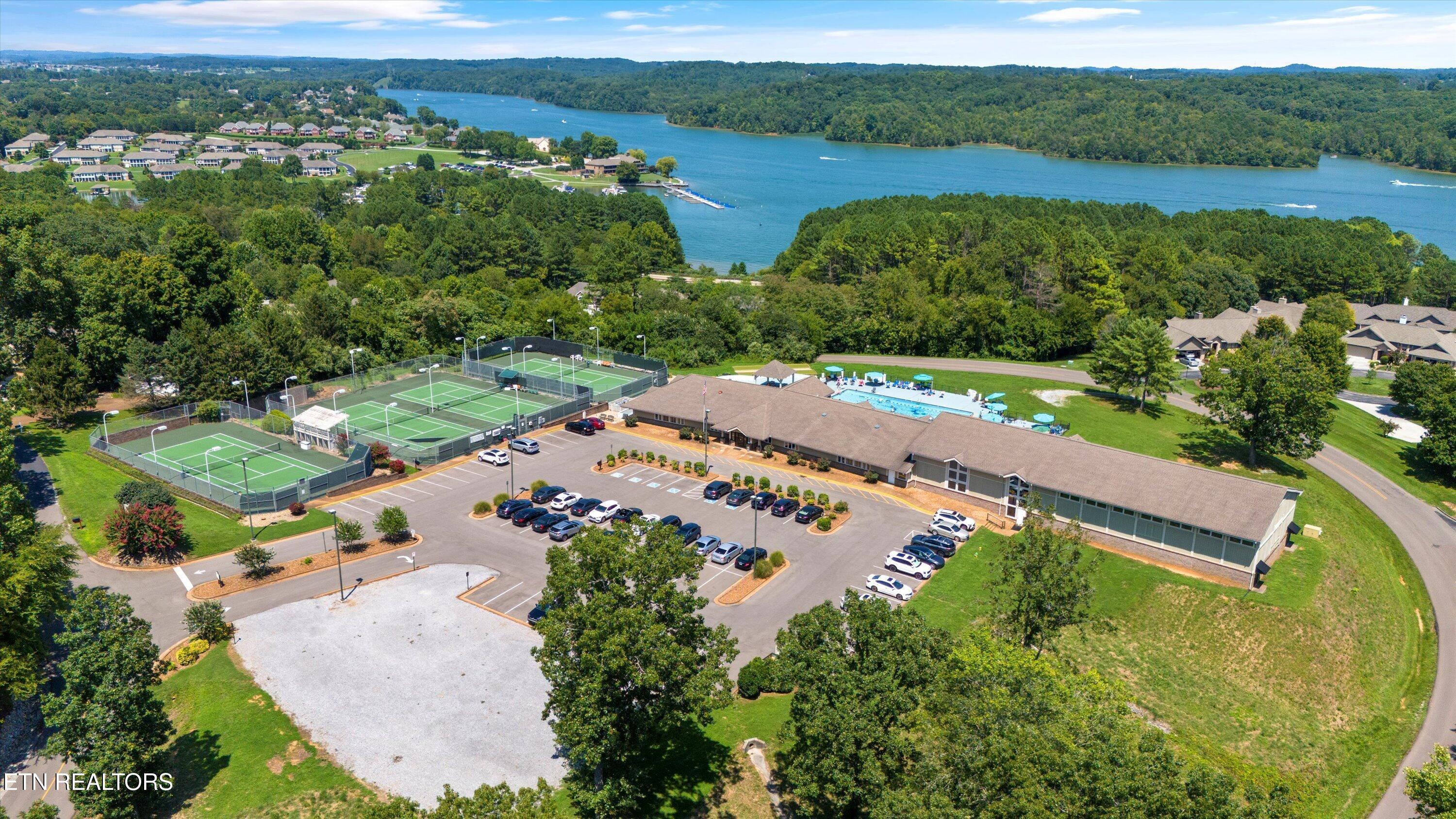 302 Chota Landing Trce, Loudon, TN - Fort Loudoun and Tellico Lake Real Estate - Image# 57
