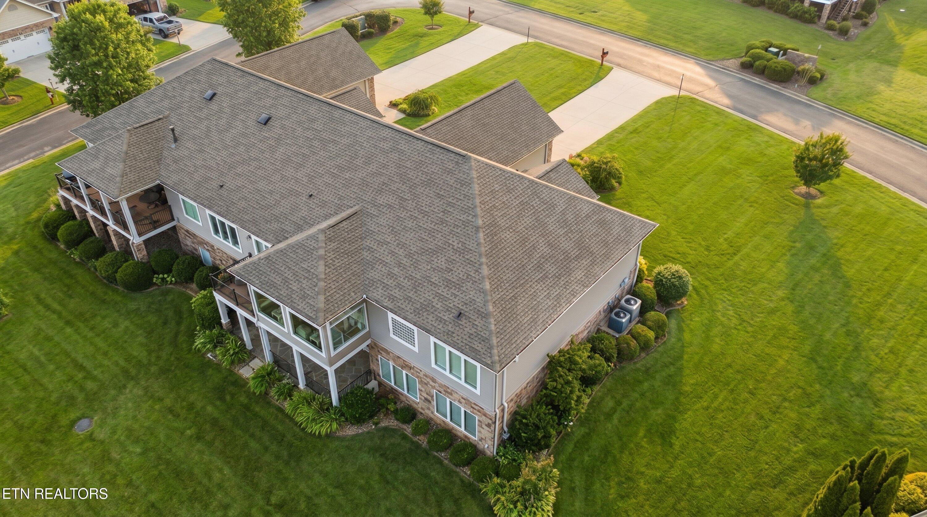 302 Chota Landing Trce, Loudon, TN - Fort Loudoun and Tellico Lake Real Estate - Image# 15