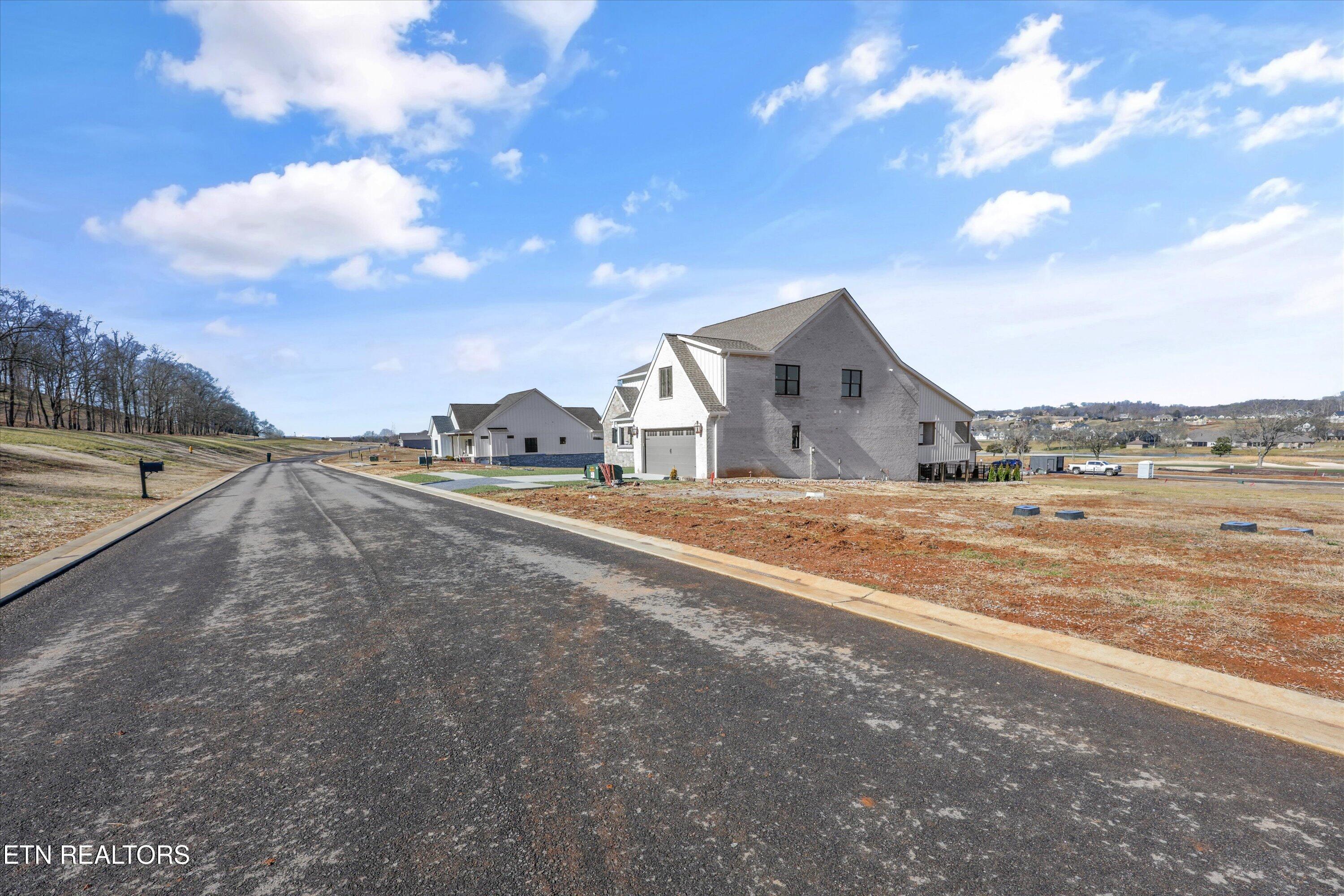 1582 Black Bear Circle, Loudon, TN - Fort Loudoun and Tellico Lake Real Estate - Image# 21