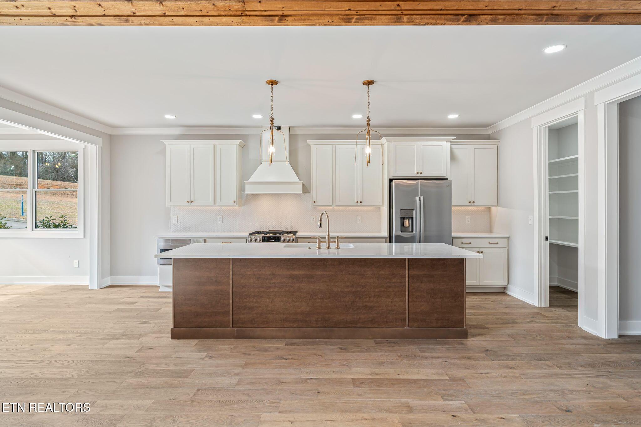 200 Goldcrest Drive, Vonore, TN - Fort Loudoun and Tellico Lake Real Estate - Image# 11