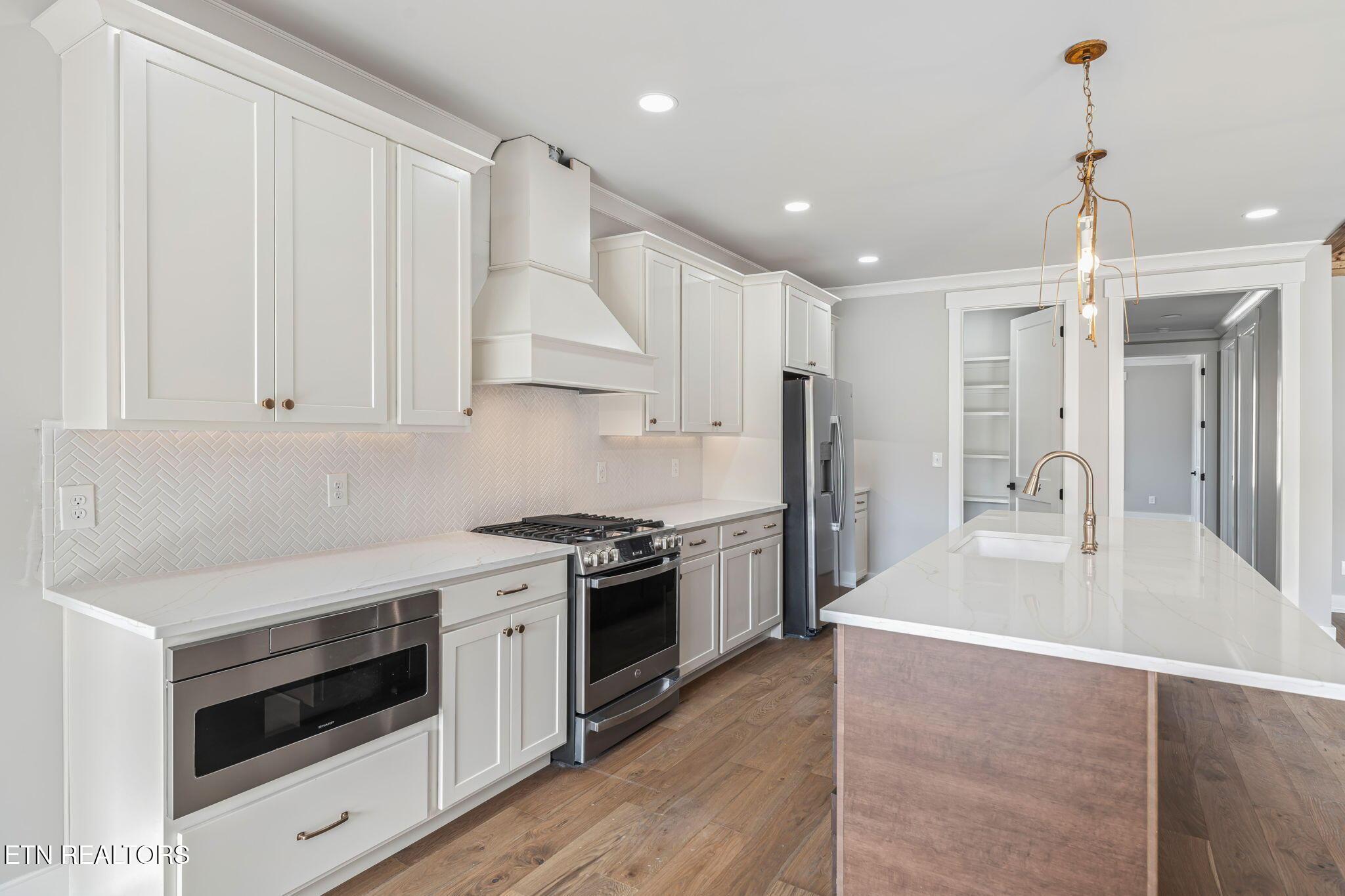 200 Goldcrest Drive, Vonore, TN - Fort Loudoun and Tellico Lake Real Estate - Image# 15