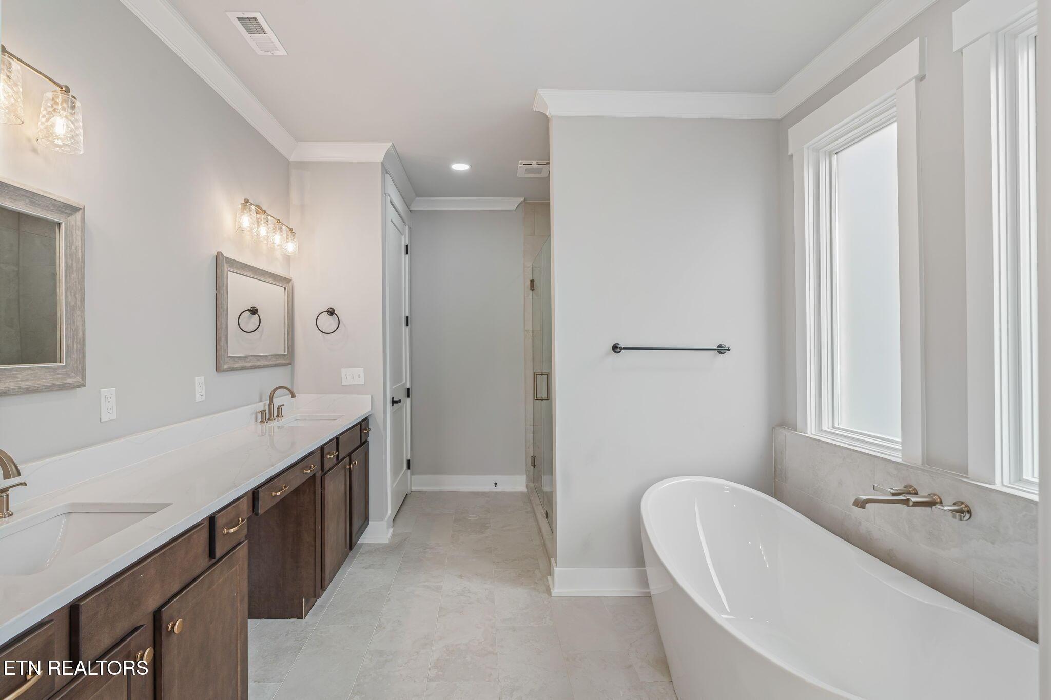 200 Goldcrest Drive, Vonore, TN - Fort Loudoun and Tellico Lake Real Estate - Image# 22