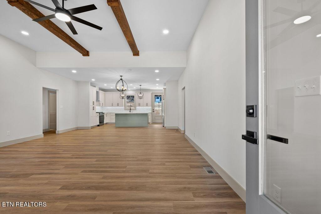 330 Falcon Tr, Vonore, TN - Fort Loudoun and Tellico Lake Real Estate - Image# 6