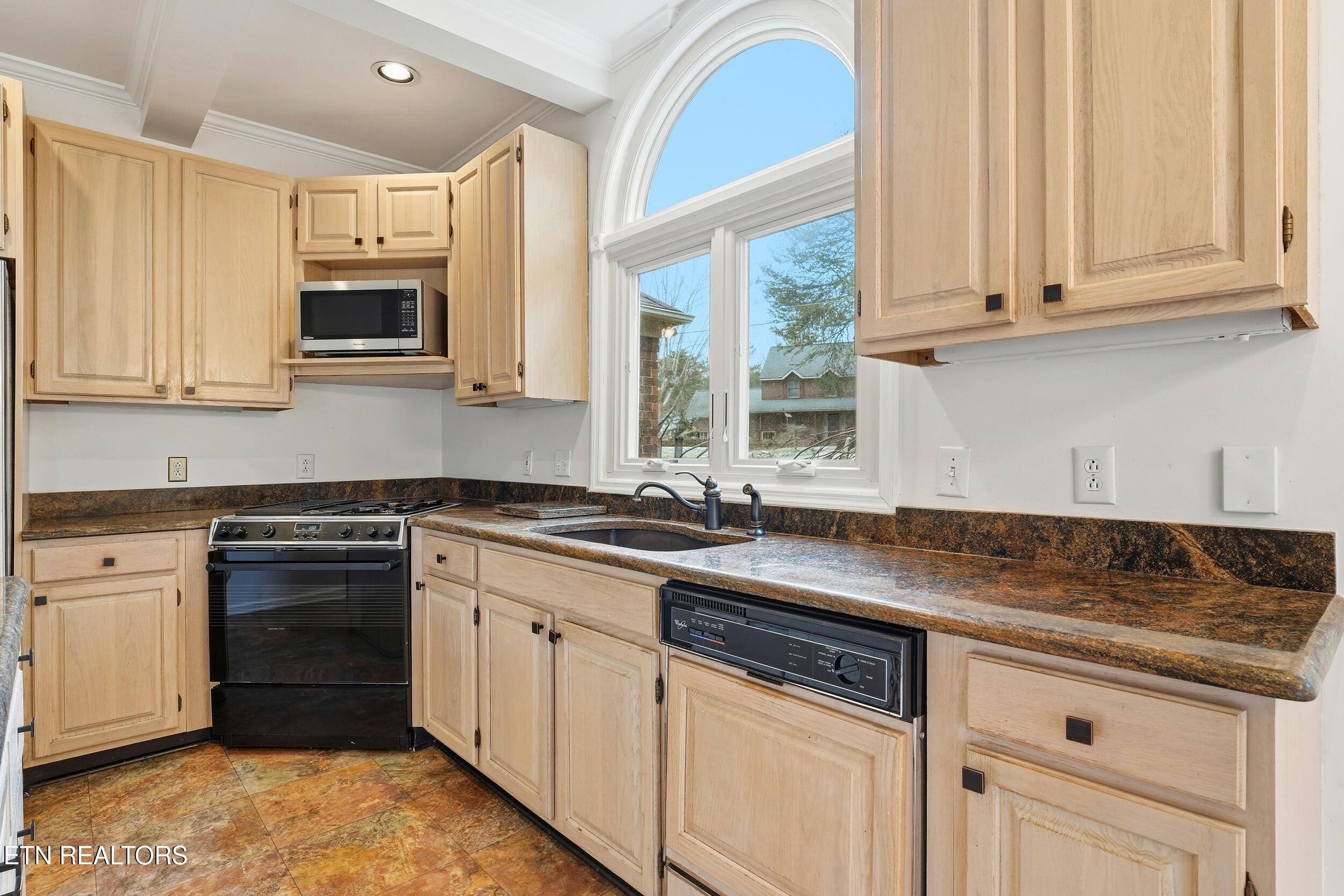 350 River Chase Rd, Lenoir City, TN - Fort Loudoun and Tellico Lake Real Estate - Image# 17