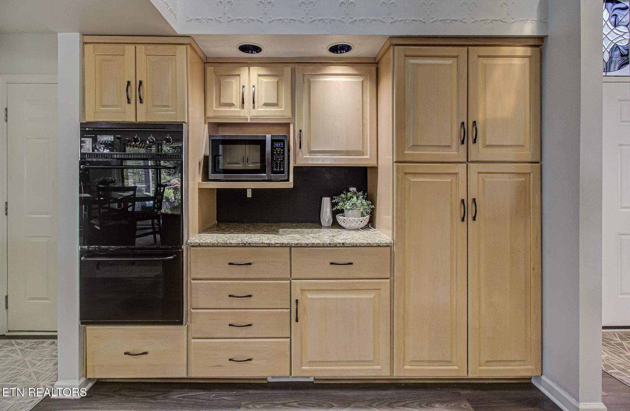 255 Chatuga Way, Loudon, TN - Fort Loudoun and Tellico Lake Real Estate - Image# 12