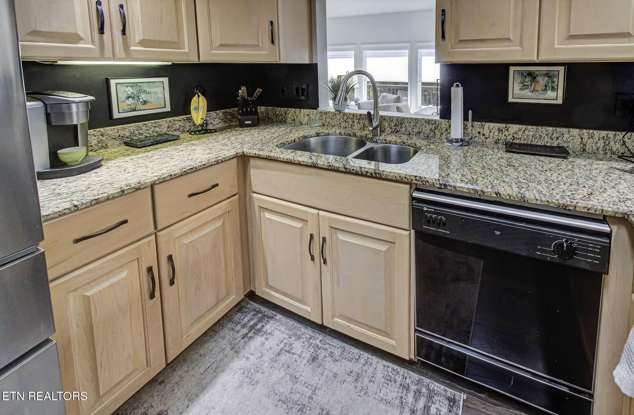 255 Chatuga Way, Loudon, TN - Fort Loudoun and Tellico Lake Real Estate - Image# 13