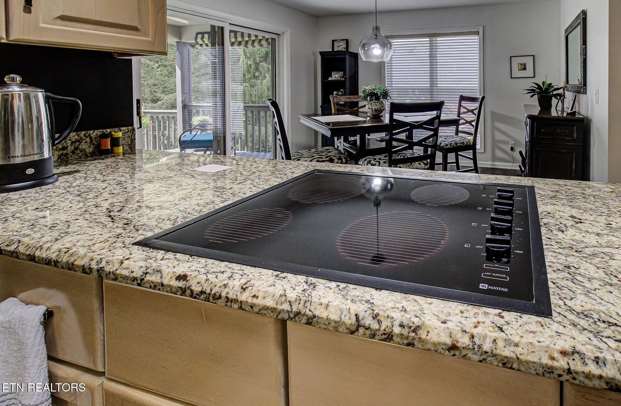 255 Chatuga Way, Loudon, TN - Fort Loudoun and Tellico Lake Real Estate - Image# 14