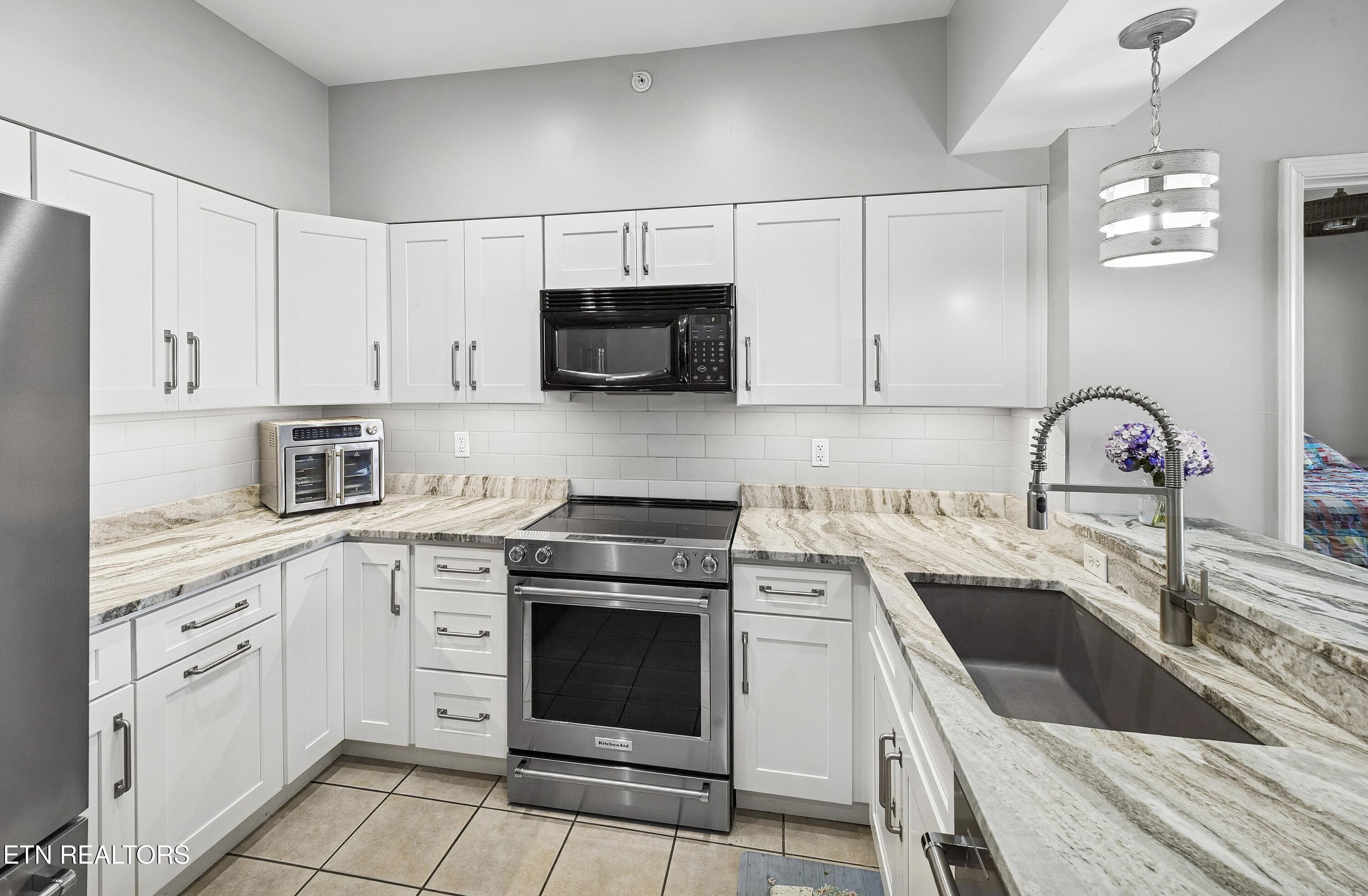 3001 River Towne Way, Knoxville, TN - Fort Loudoun and Tellico Lake Real Estate - Image# 20