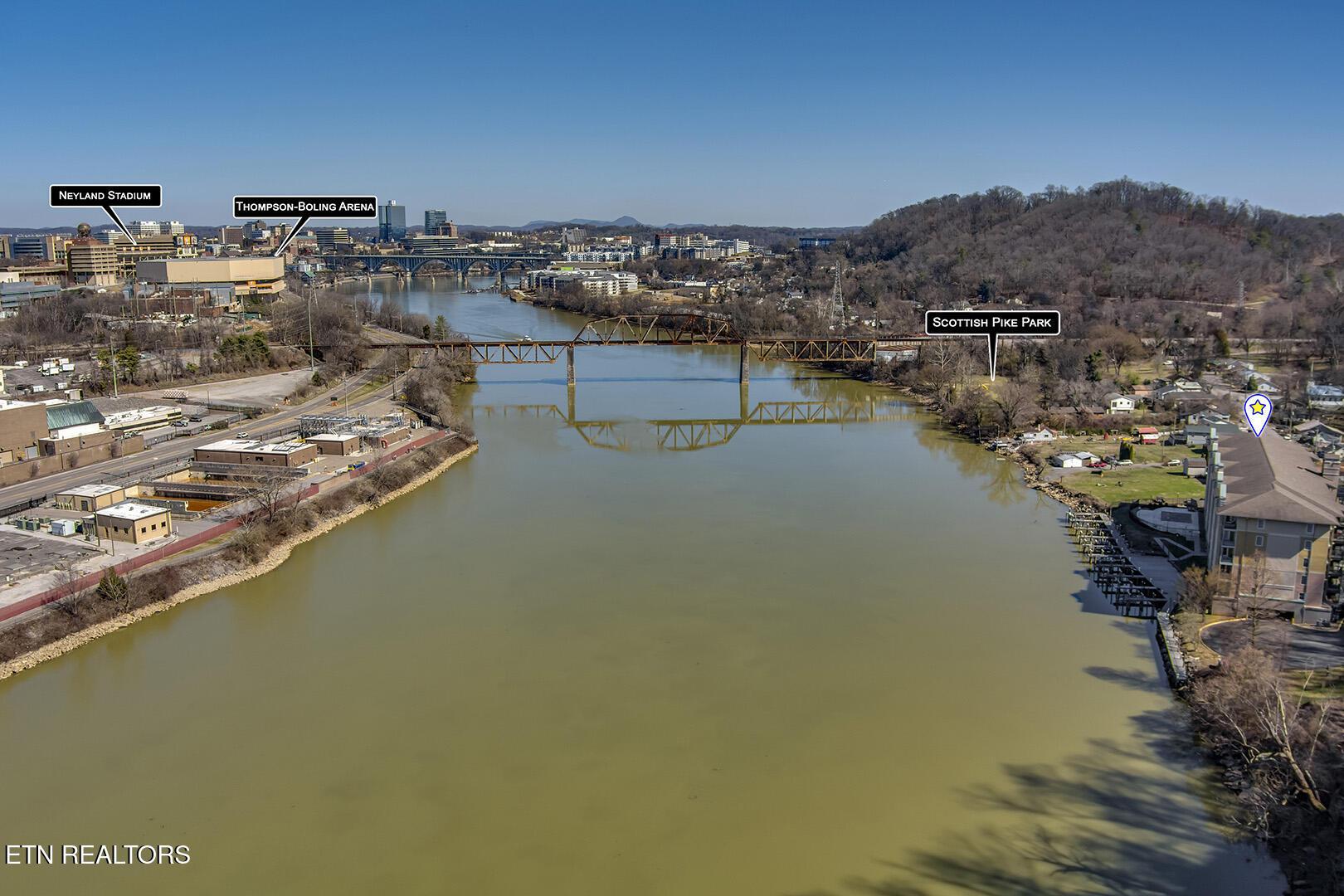 3001 River Towne Way, Knoxville, TN - Fort Loudoun and Tellico Lake Real Estate - Image# 2