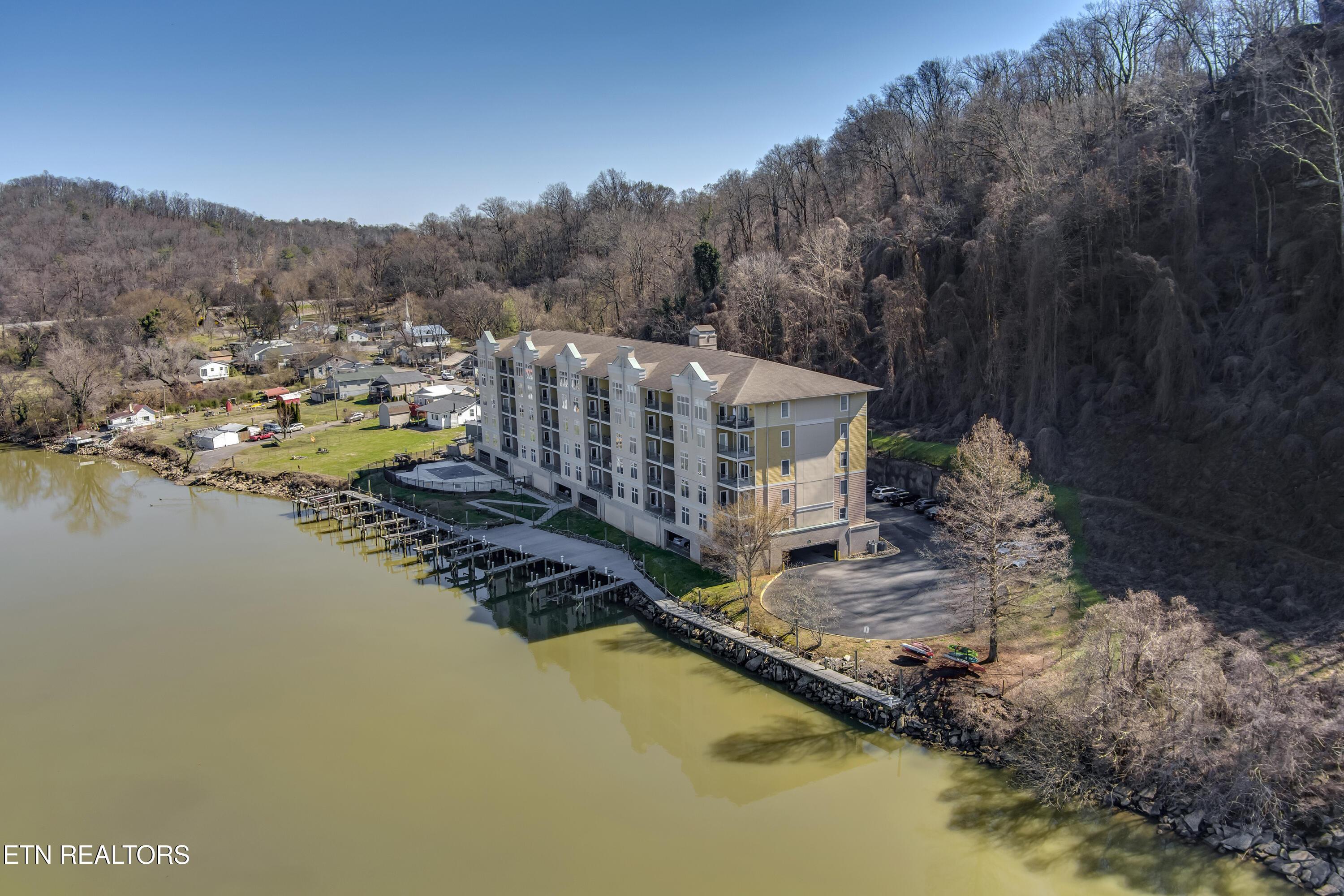 3001 River Towne Way, Knoxville, TN - Fort Loudoun and Tellico Lake Real Estate - Image# 1