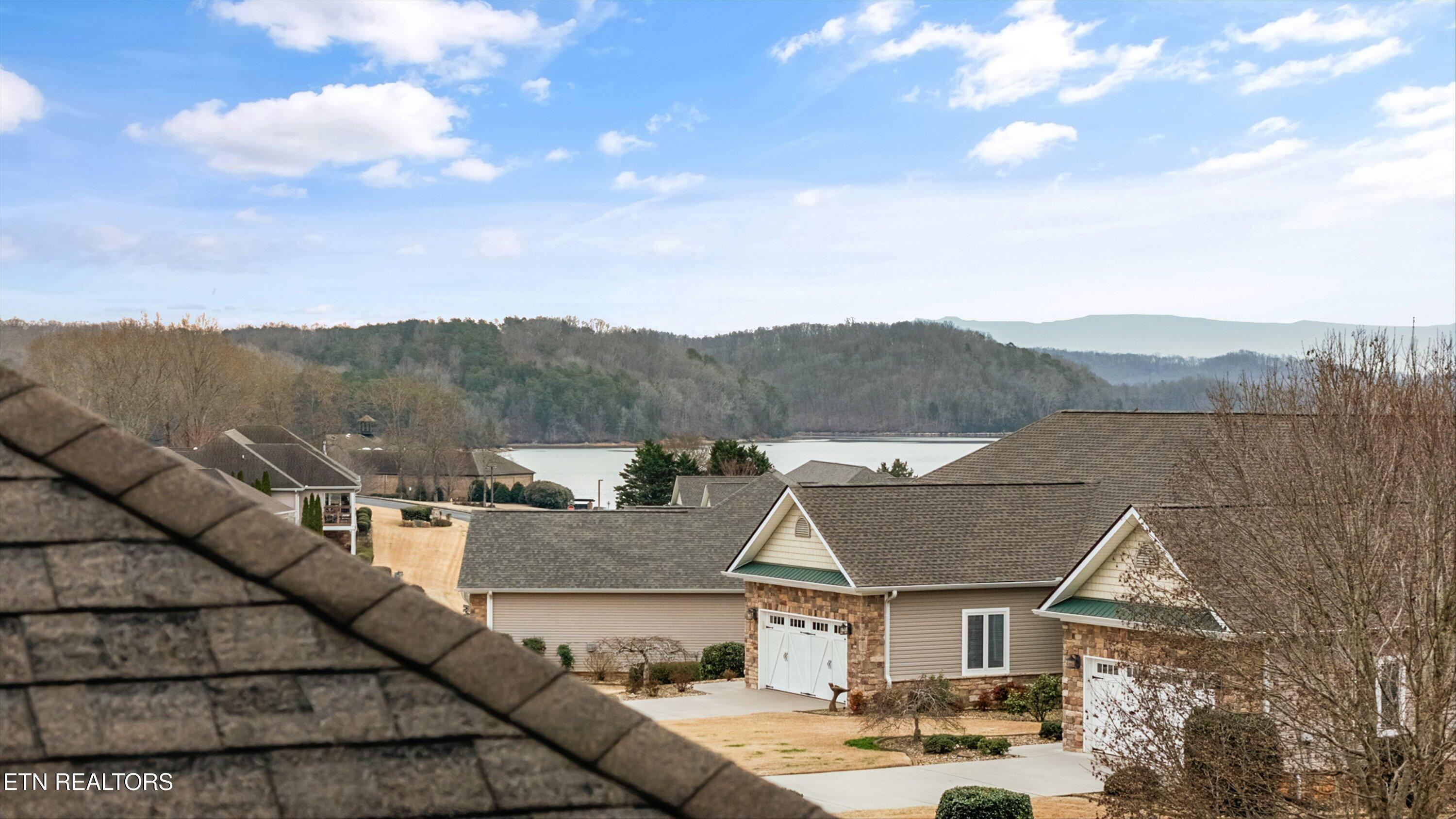 106 Chota Landing Drive, Loudon, TN - Fort Loudoun and Tellico Lake Real Estate - Image# 44