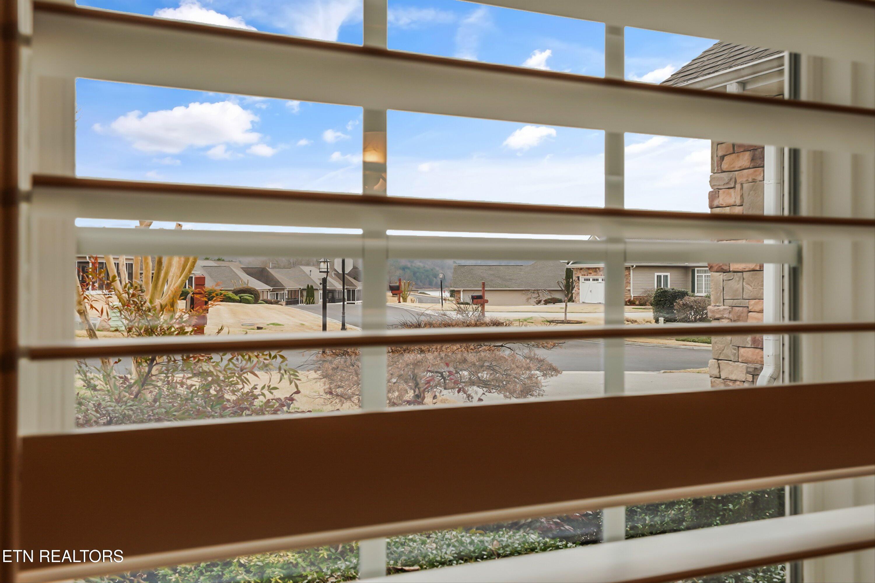 106 Chota Landing Drive, Loudon, TN - Fort Loudoun and Tellico Lake Real Estate - Image# 7