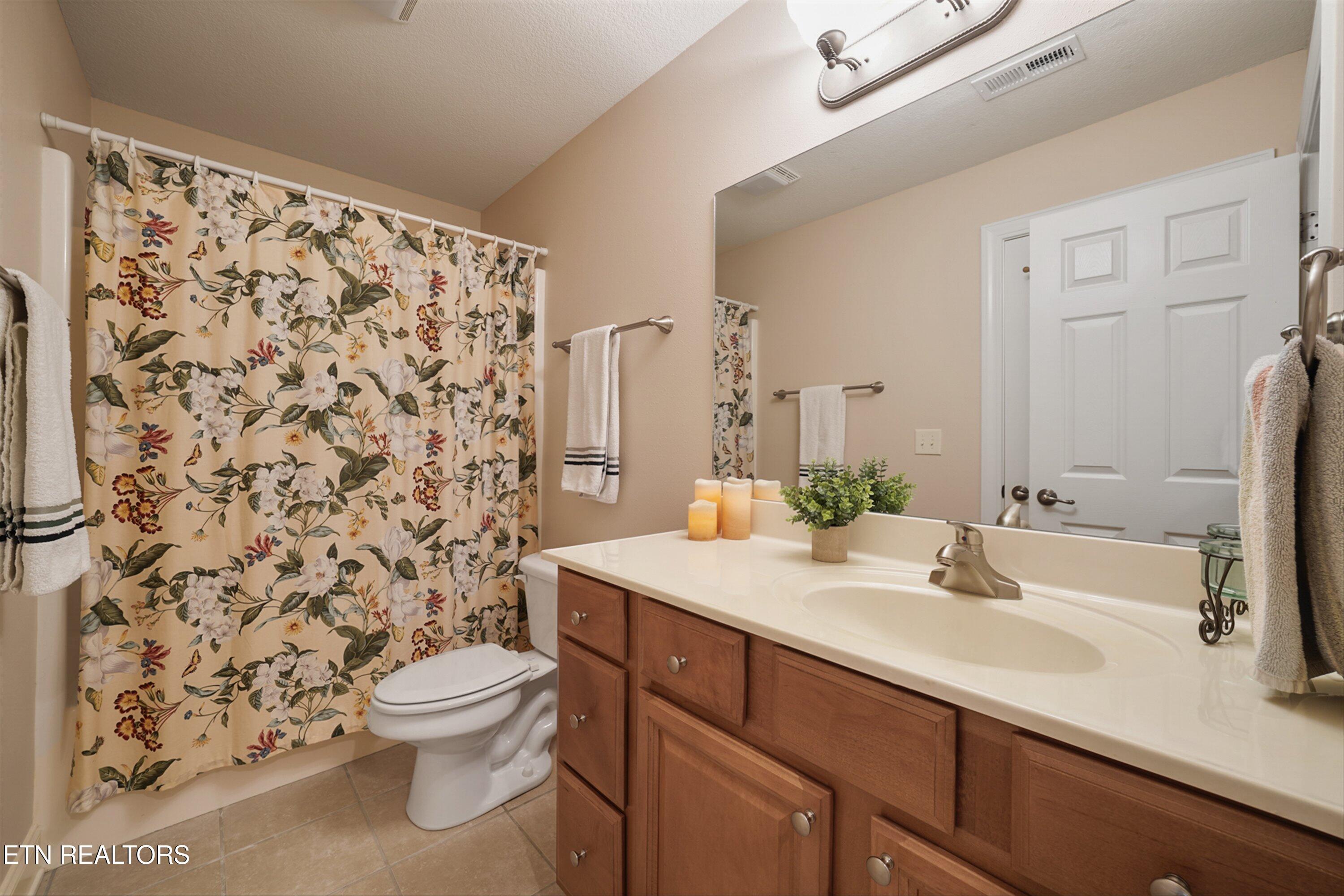 106 Chota Landing Drive, Loudon, TN - Fort Loudoun and Tellico Lake Real Estate - Image# 38