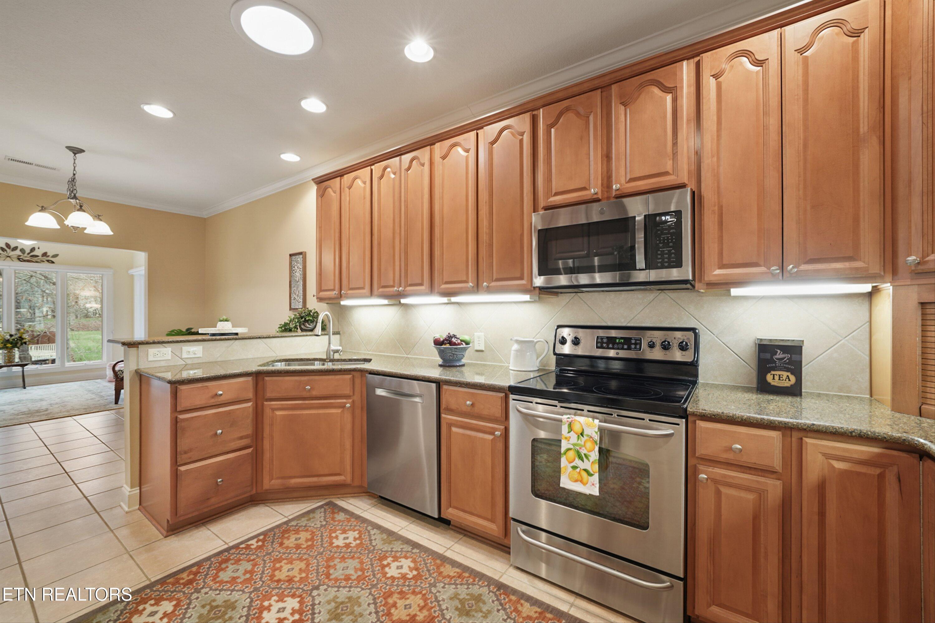 106 Chota Landing Drive, Loudon, TN - Fort Loudoun and Tellico Lake Real Estate - Image# 14