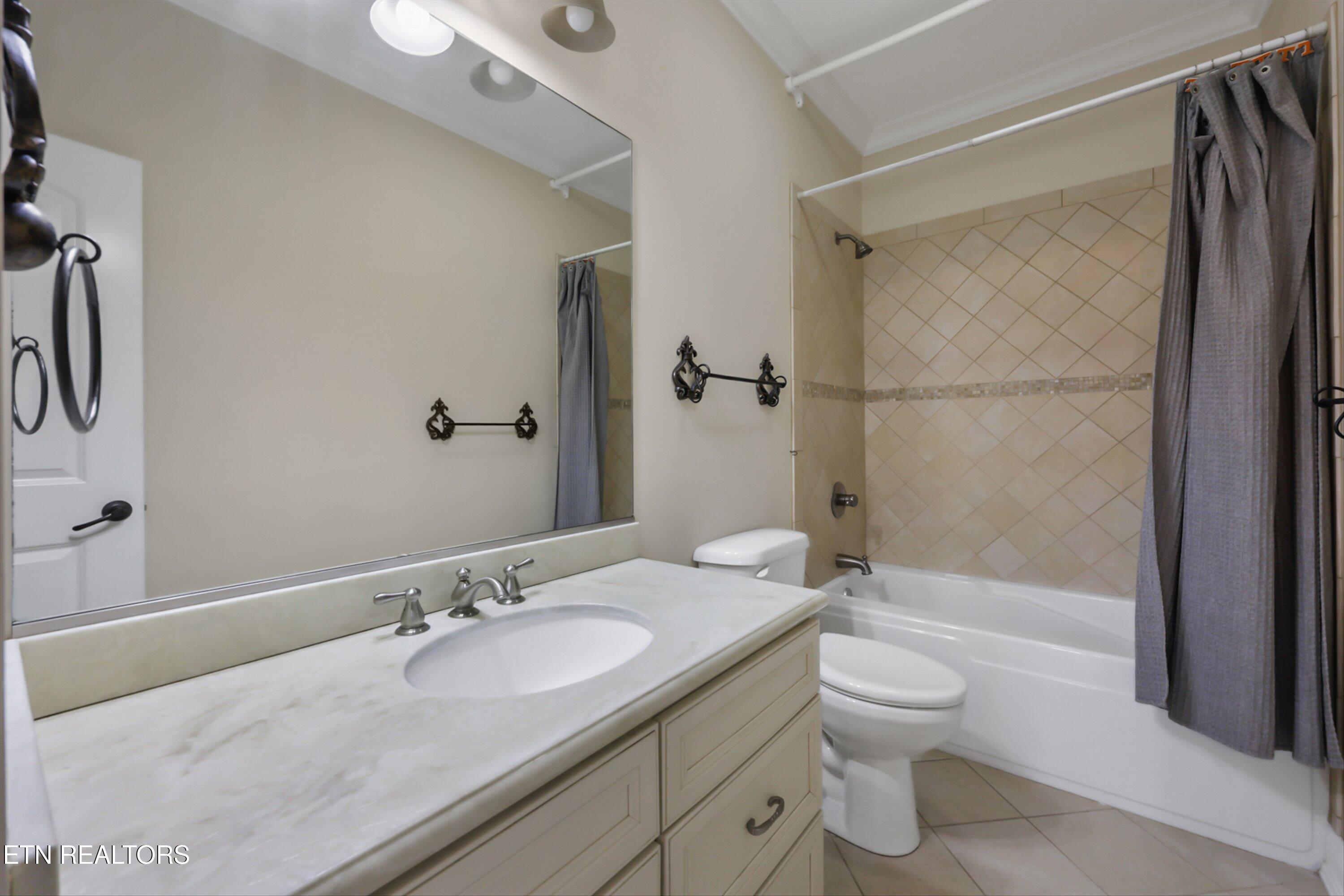 1245 Arborbrooke Drive, Knoxville, TN - Fort Loudoun and Tellico Lake Real Estate - Image# 29