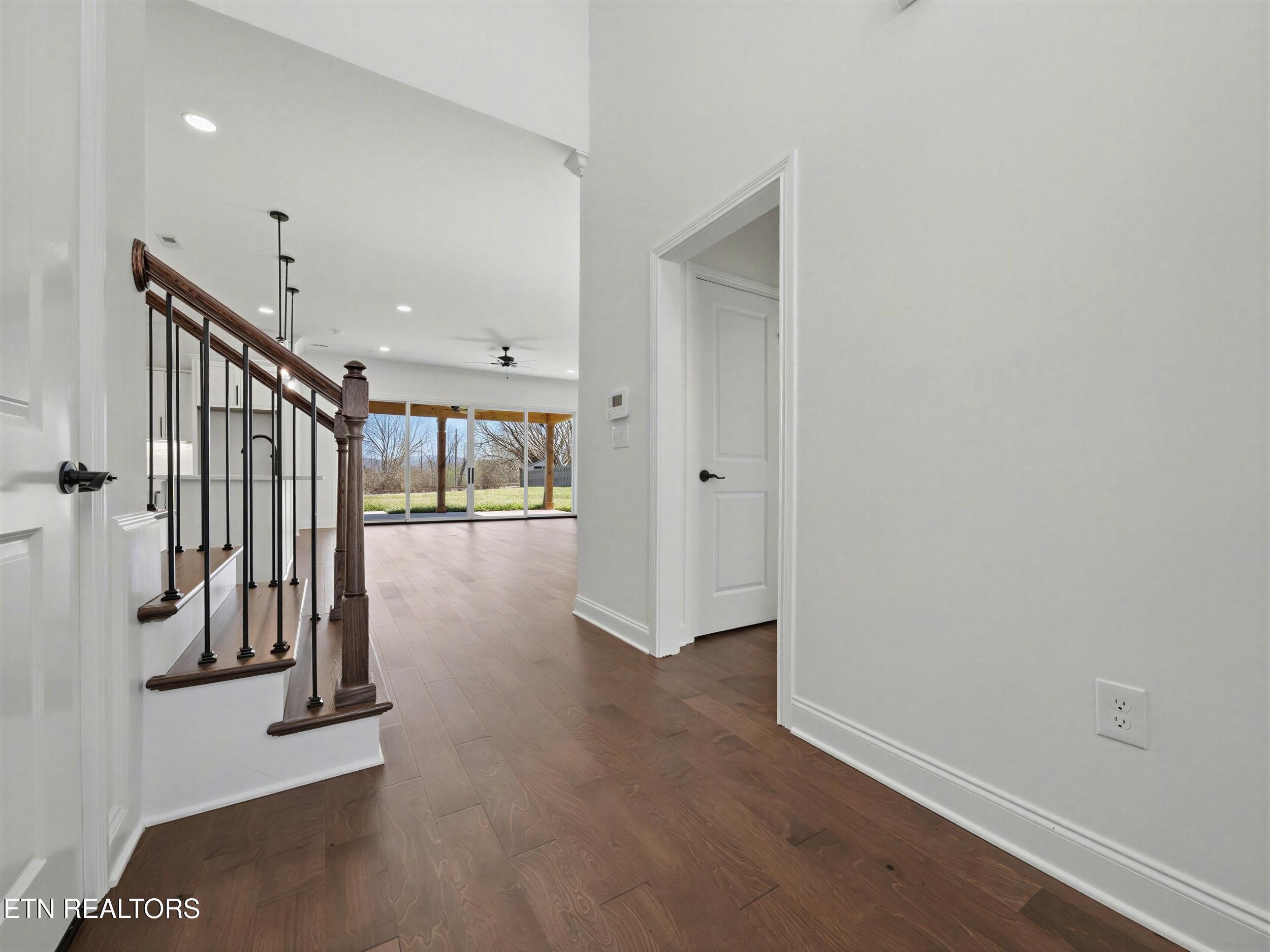 2030 Cherokee Drive, Maryville, TN - Fort Loudoun and Tellico Lake Real Estate - Image# 5