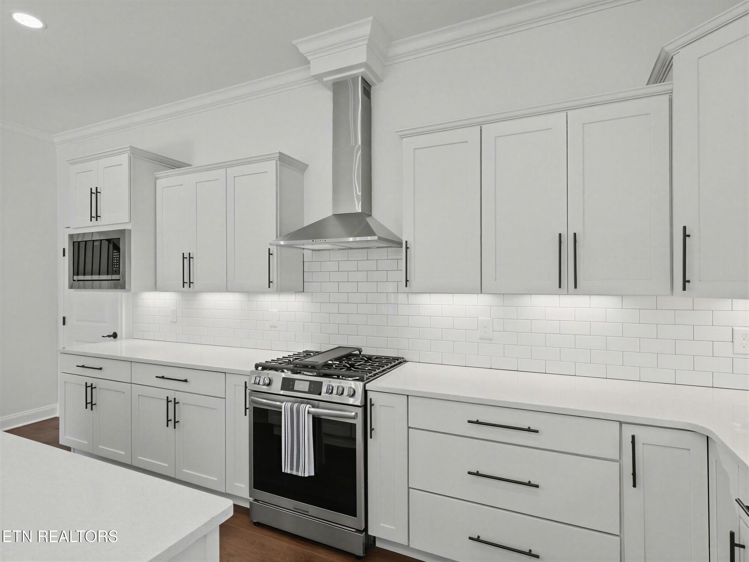 2030 Cherokee Drive, Maryville, TN - Fort Loudoun and Tellico Lake Real Estate - Image# 11