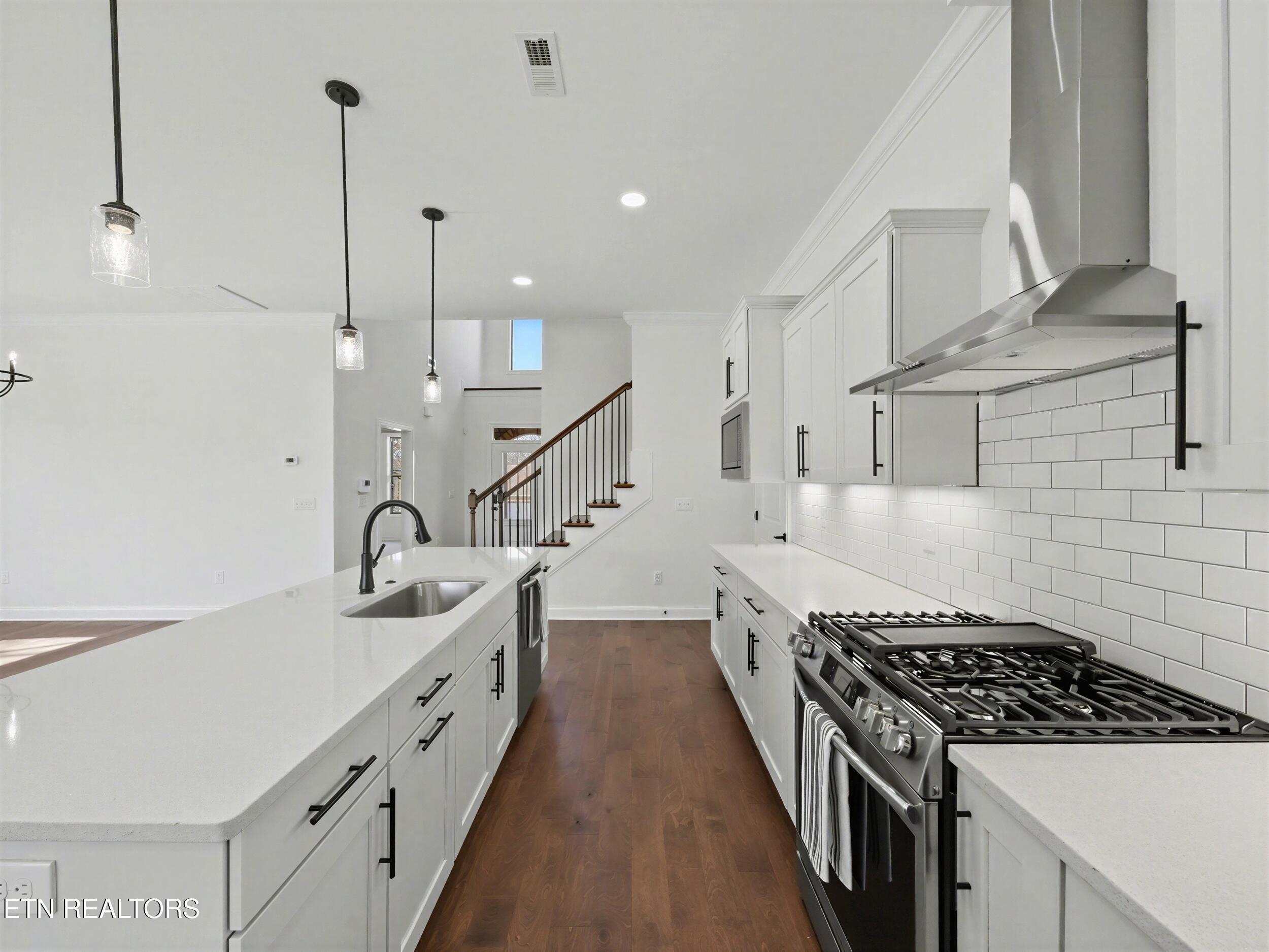 2030 Cherokee Drive, Maryville, TN - Fort Loudoun and Tellico Lake Real Estate - Image# 14