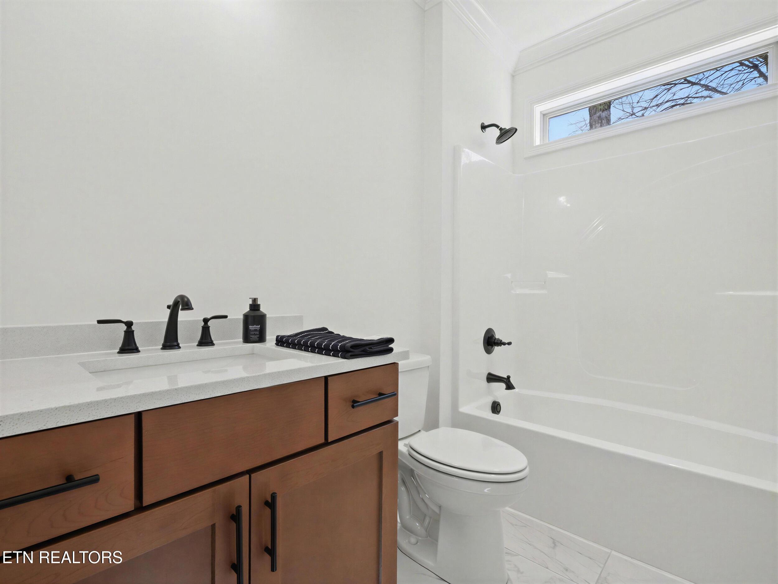 2030 Cherokee Drive, Maryville, TN - Fort Loudoun and Tellico Lake Real Estate - Image# 17