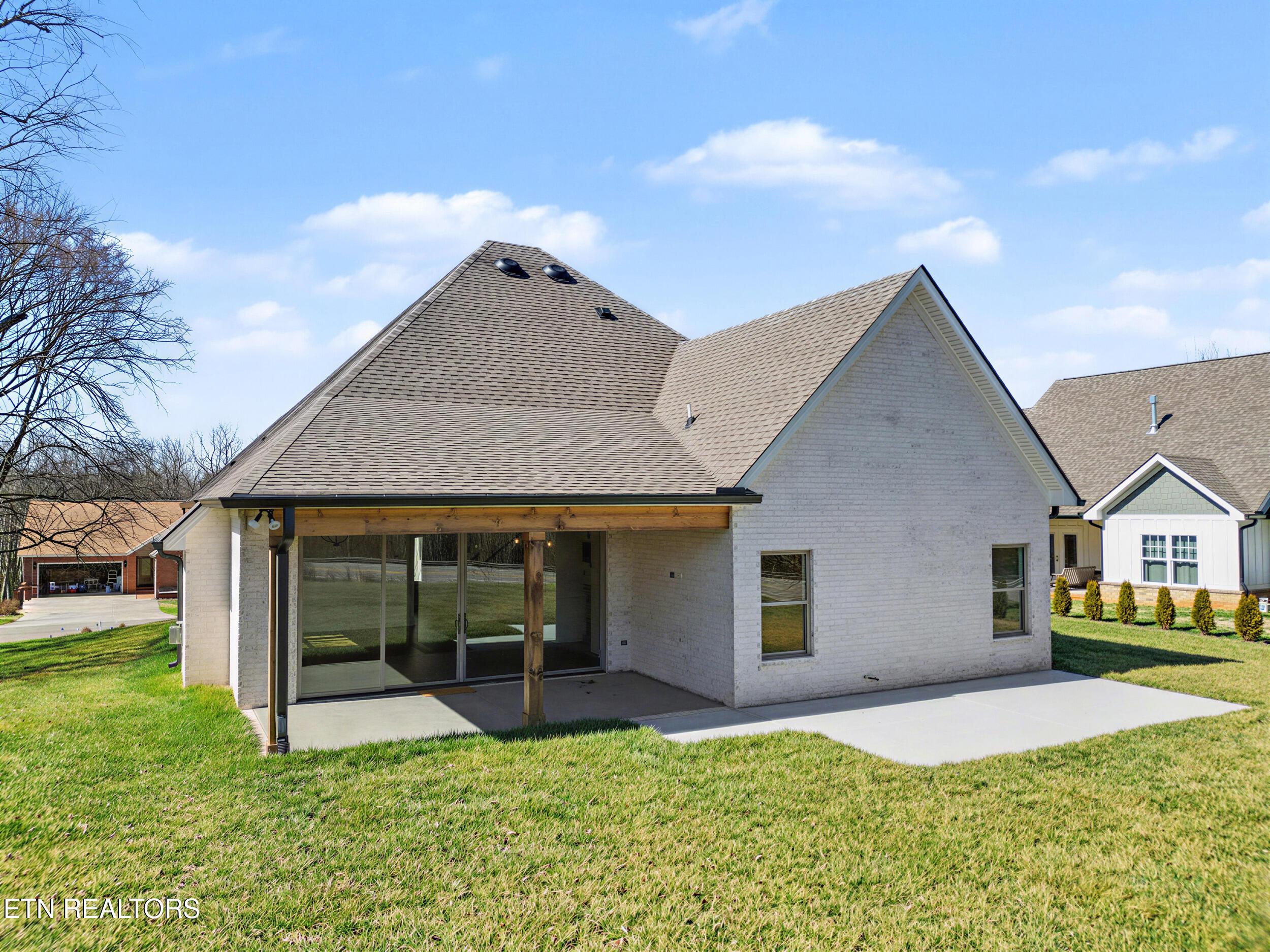 2030 Cherokee Drive, Maryville, TN - Fort Loudoun and Tellico Lake Real Estate - Image# 34