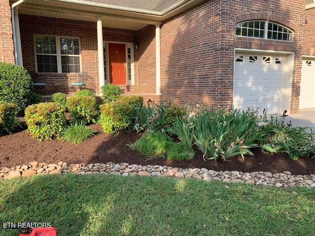 319 Okema Way, Loudon, TN - Fort Loudoun and Tellico Lake Real Estate - Image# 2