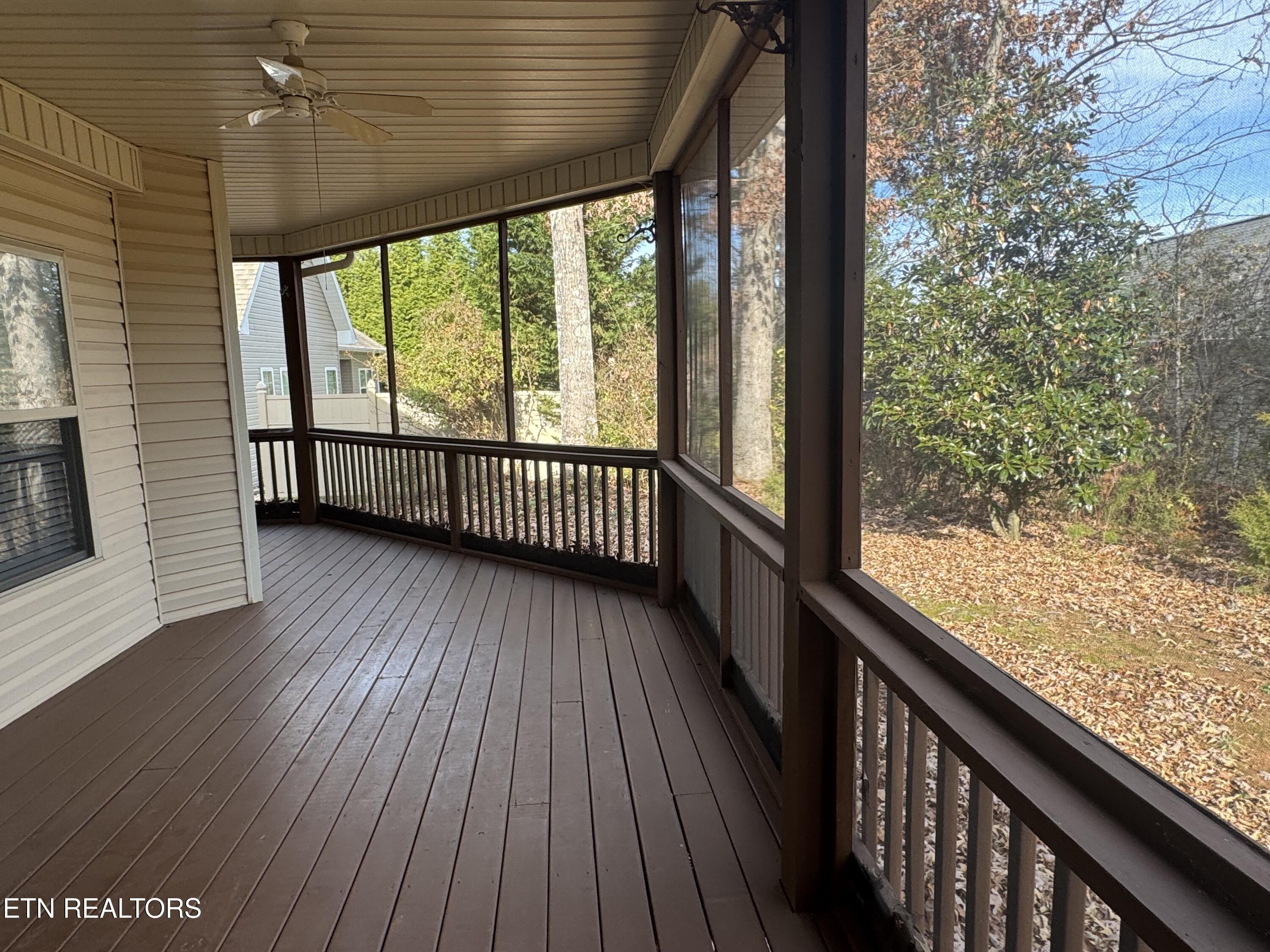 319 Okema Way, Loudon, TN - Fort Loudoun and Tellico Lake Real Estate - Image# 14