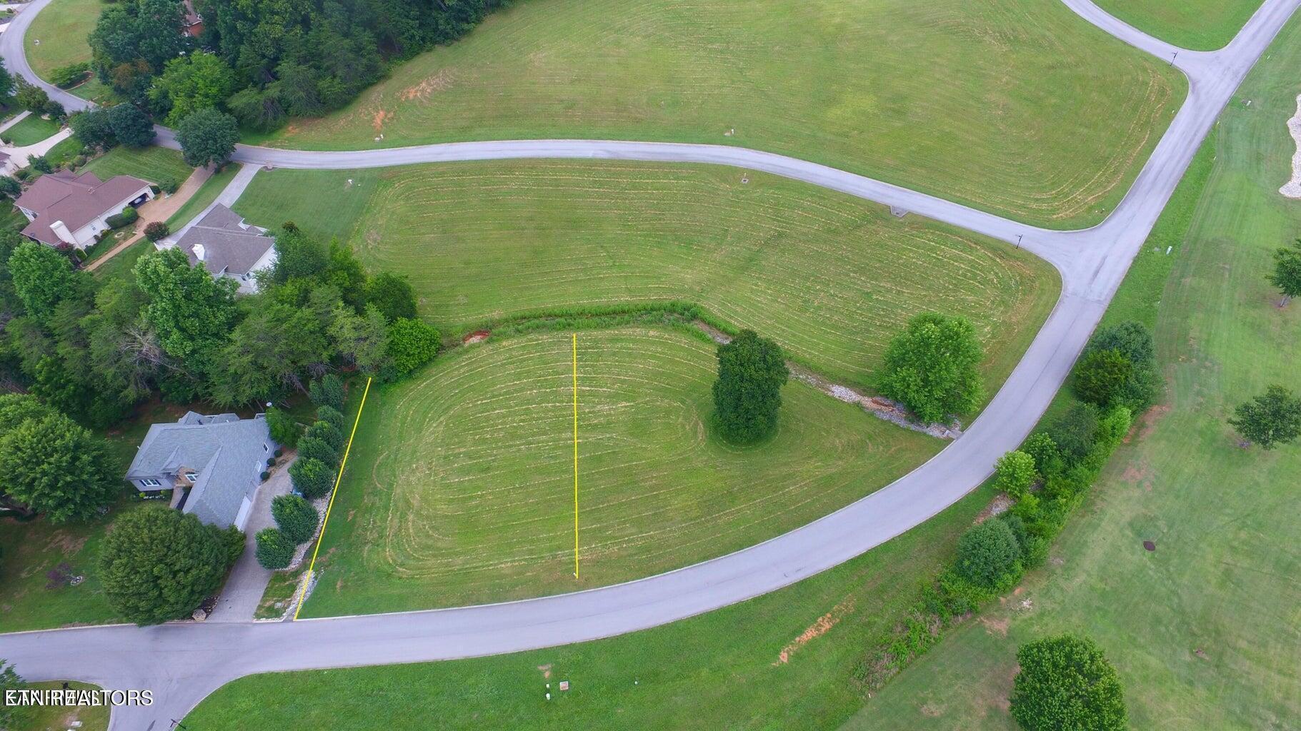 608 Wood Duck Drive, Vonore, TN - Fort Loudoun and Tellico Lake Real Estate - Image# 2