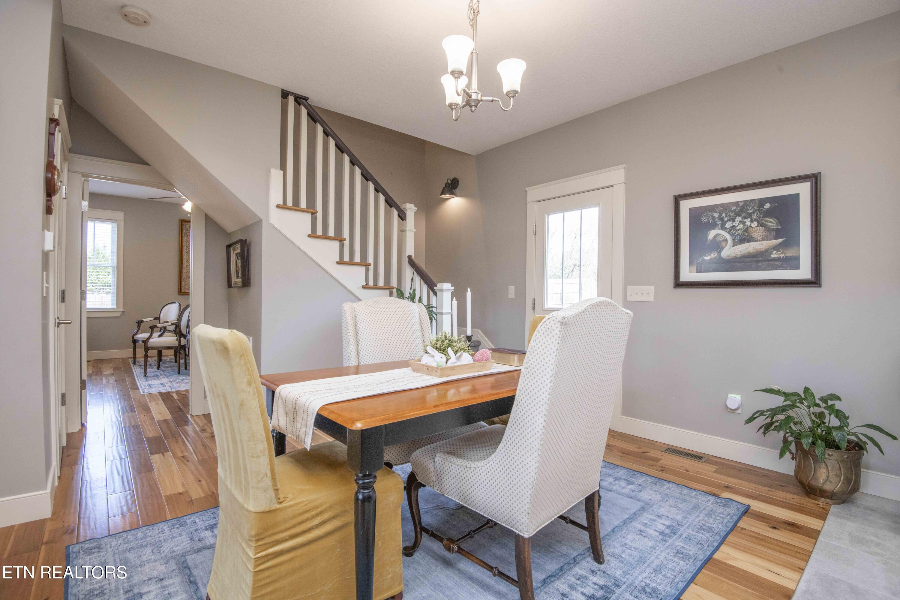 323 Lakeview Cove Drive, Loudon, TN - Fort Loudoun and Tellico Lake Real Estate - Image# 9