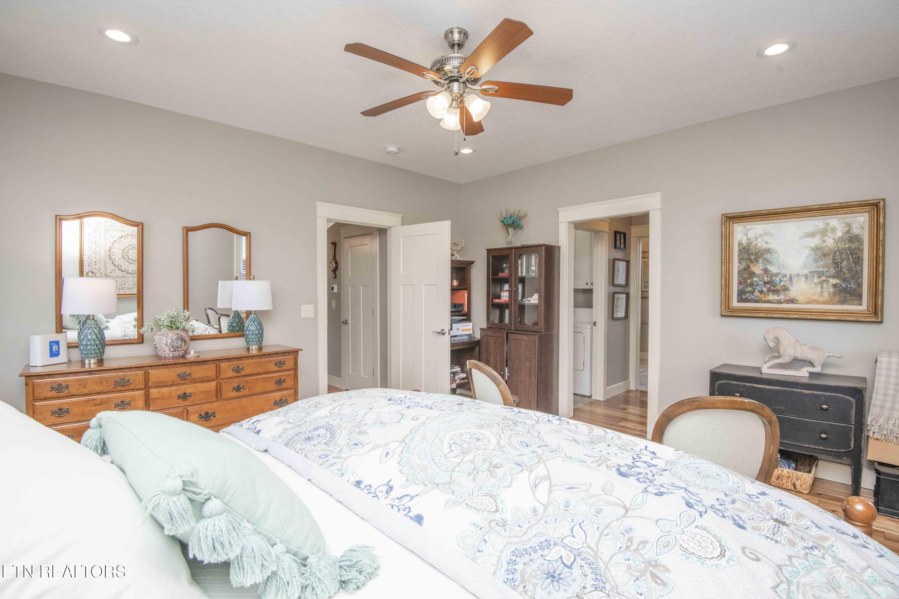 323 Lakeview Cove Drive, Loudon, TN - Fort Loudoun and Tellico Lake Real Estate - Image# 24