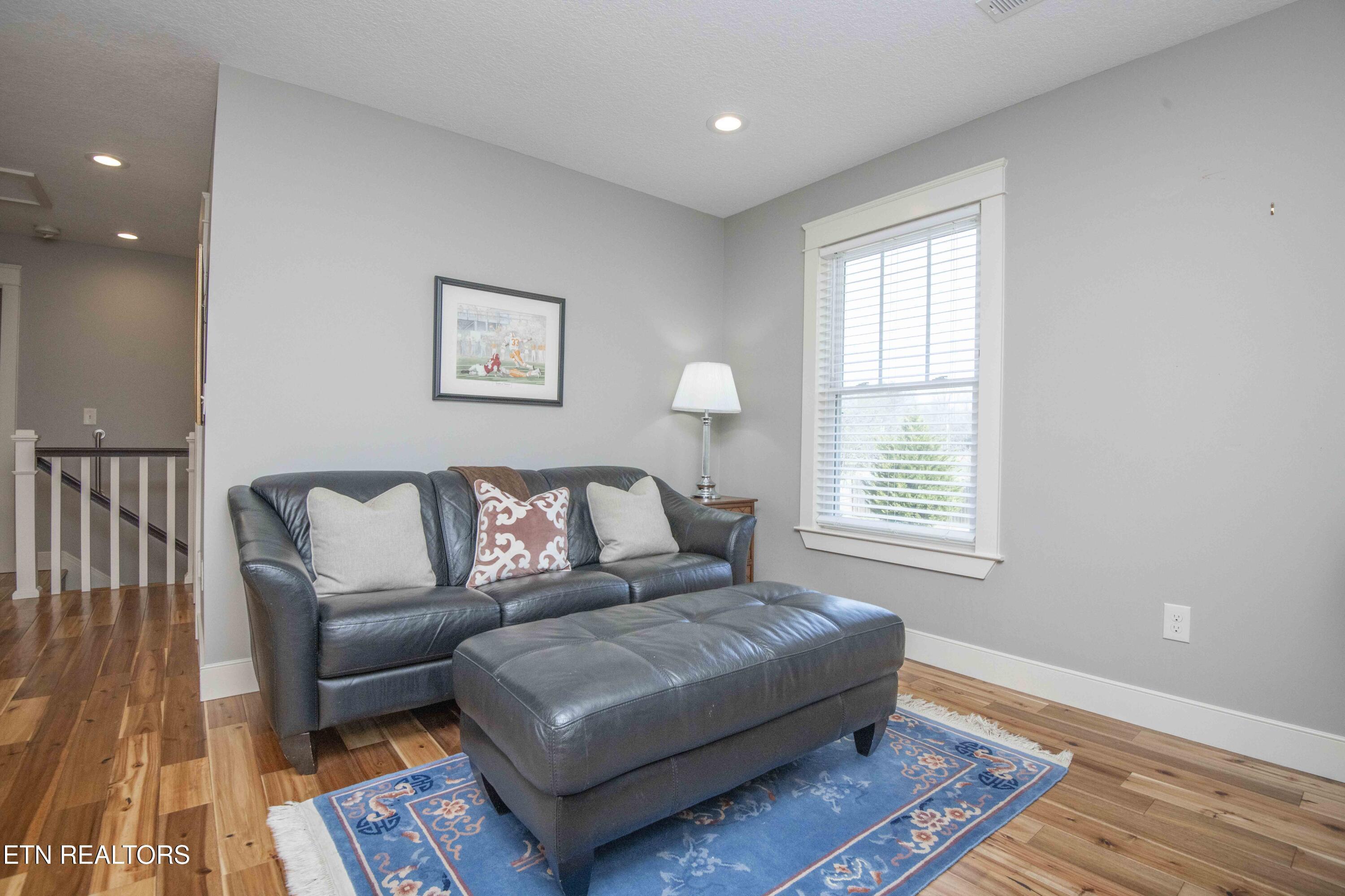 323 Lakeview Cove Drive, Loudon, TN - Fort Loudoun and Tellico Lake Real Estate - Image# 40