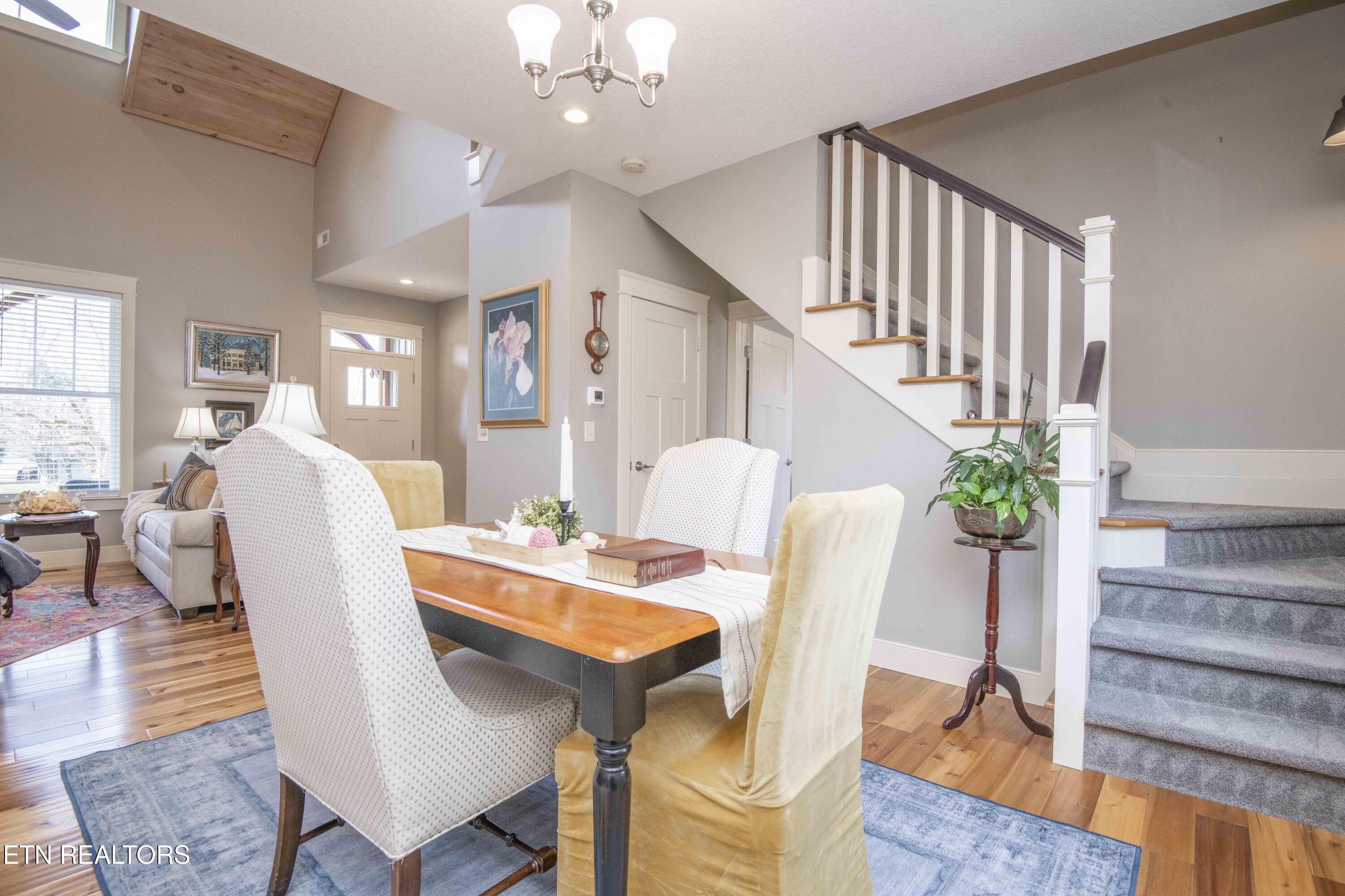 323 Lakeview Cove Drive, Loudon, TN - Fort Loudoun and Tellico Lake Real Estate - Image# 11