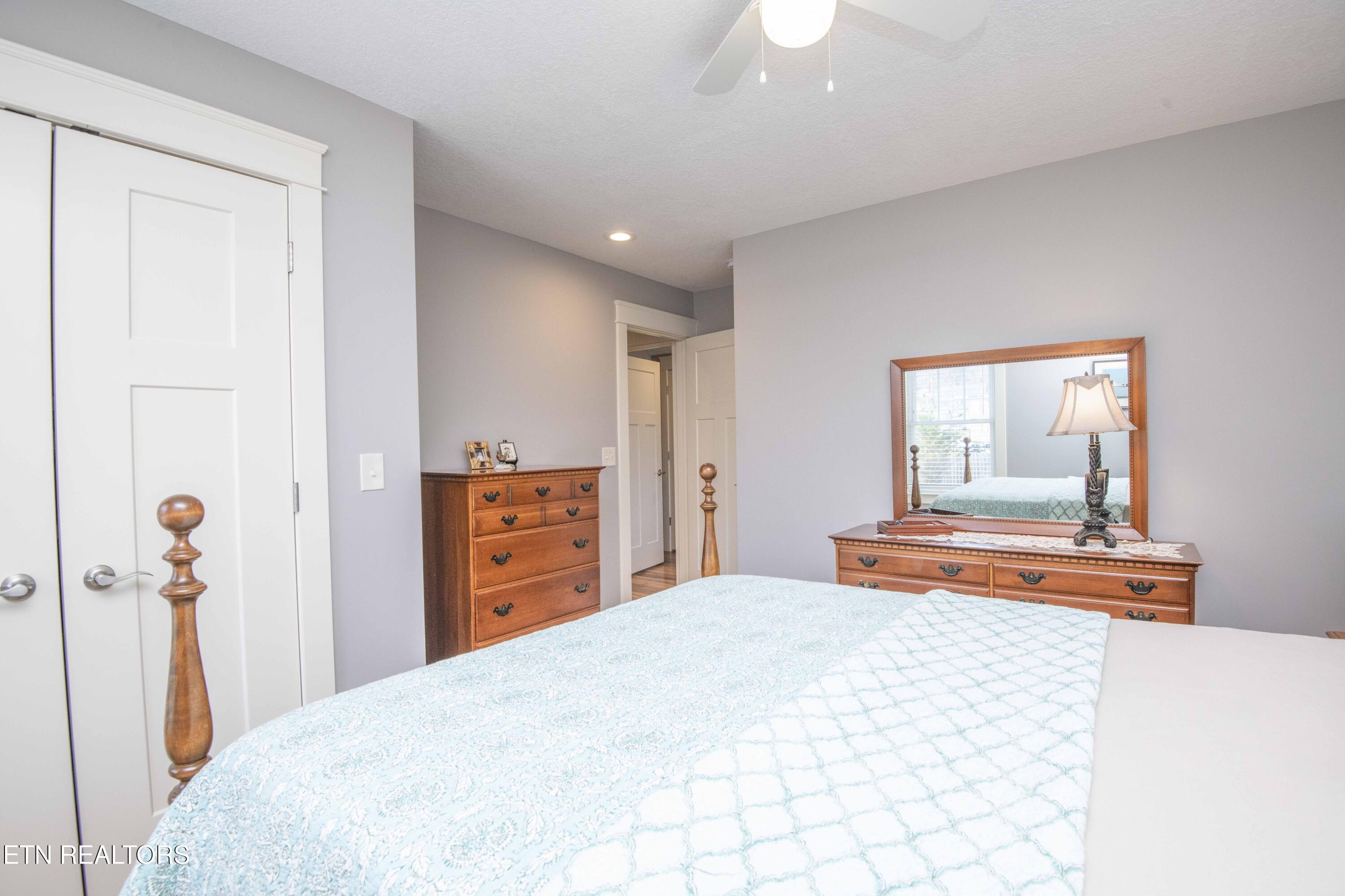 323 Lakeview Cove Drive, Loudon, TN - Fort Loudoun and Tellico Lake Real Estate - Image# 31