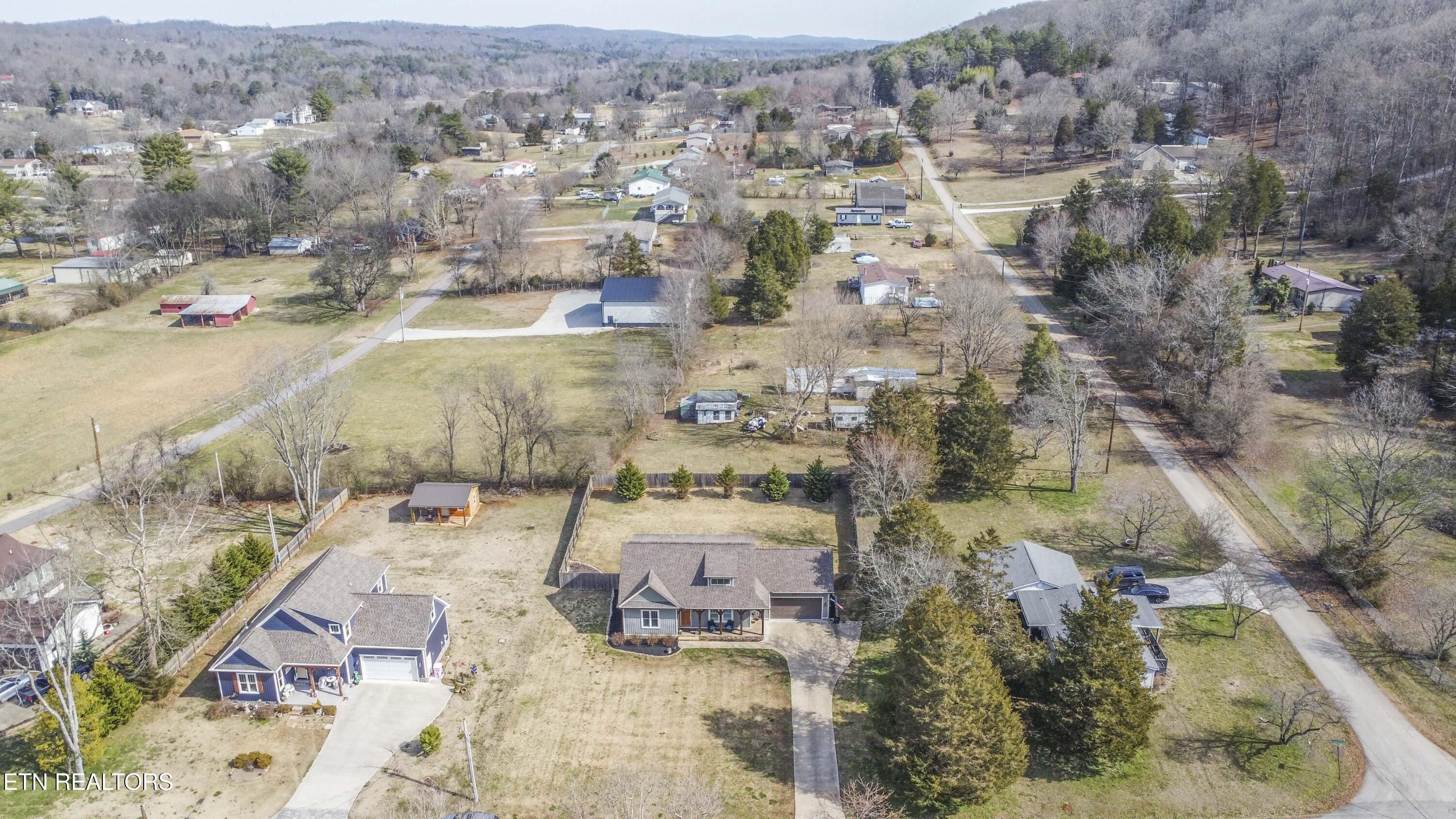 323 Lakeview Cove Drive, Loudon, TN - Fort Loudoun and Tellico Lake Real Estate - Image# 52