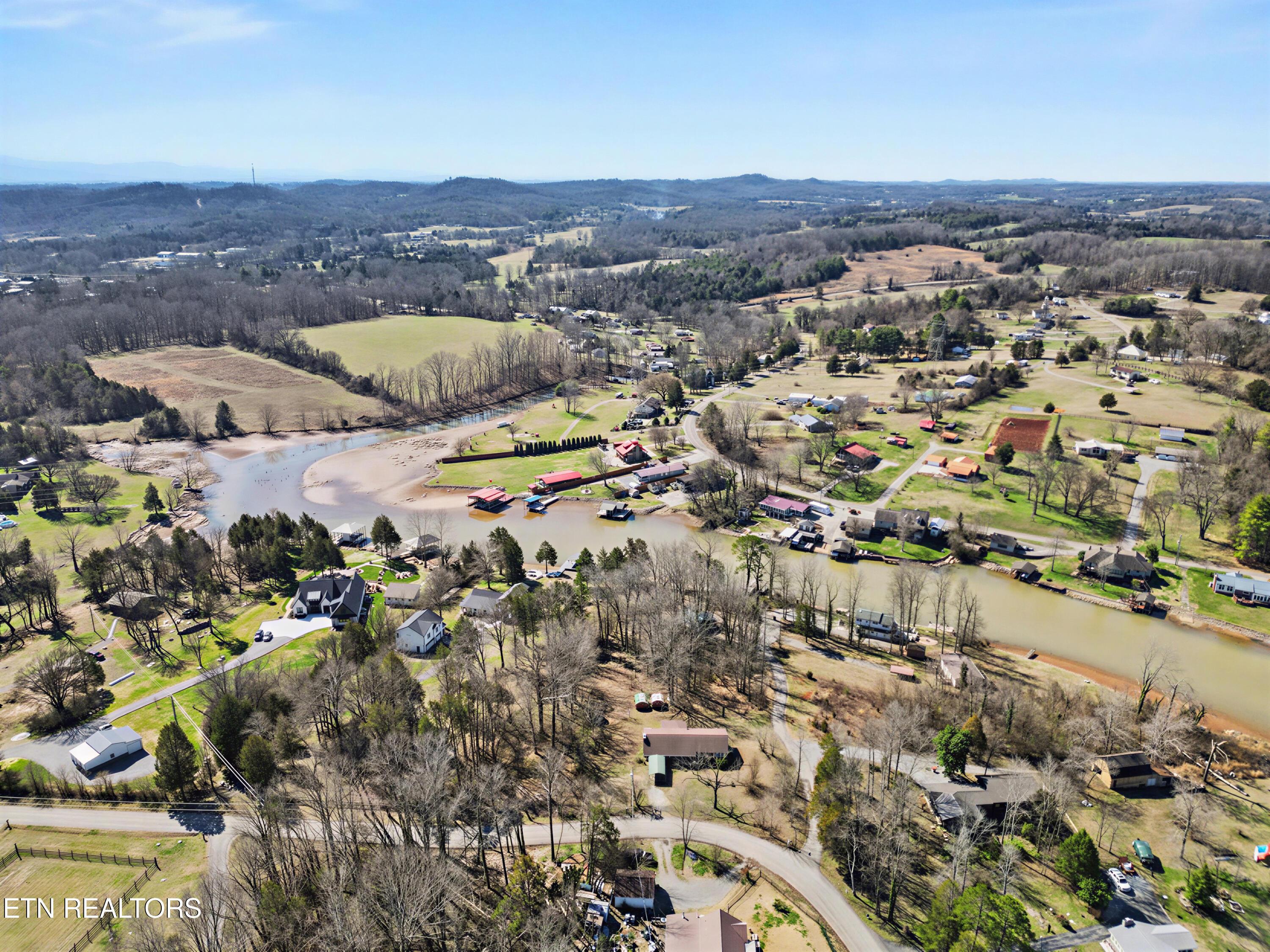 165 Cedar Crest Lane, Friendsville, TN - Fort Loudoun and Tellico Lake Real Estate - Image# 38