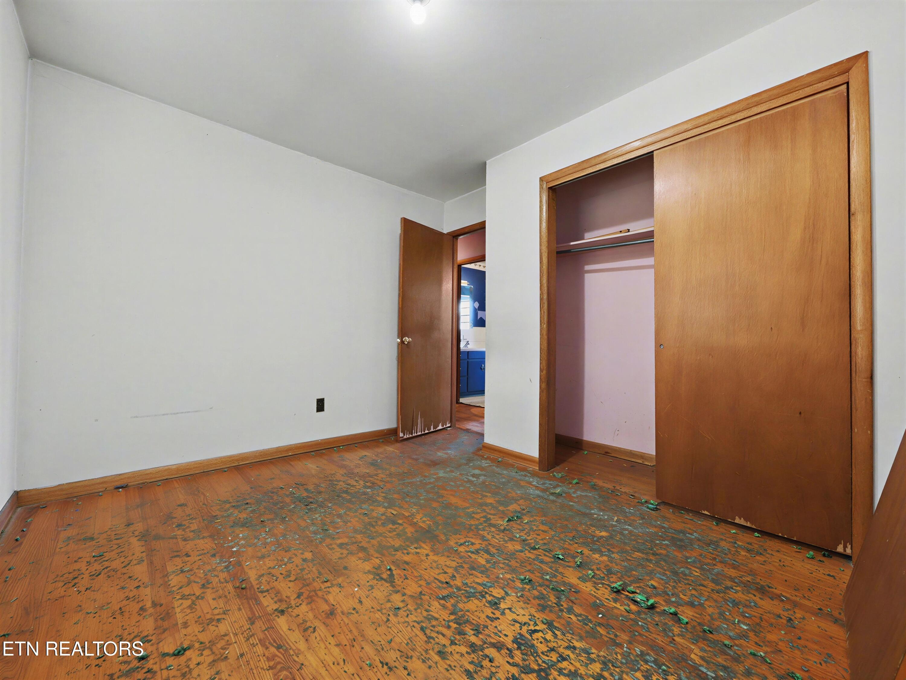 165 Cedar Crest Lane, Friendsville, TN - Fort Loudoun and Tellico Lake Real Estate - Image# 24