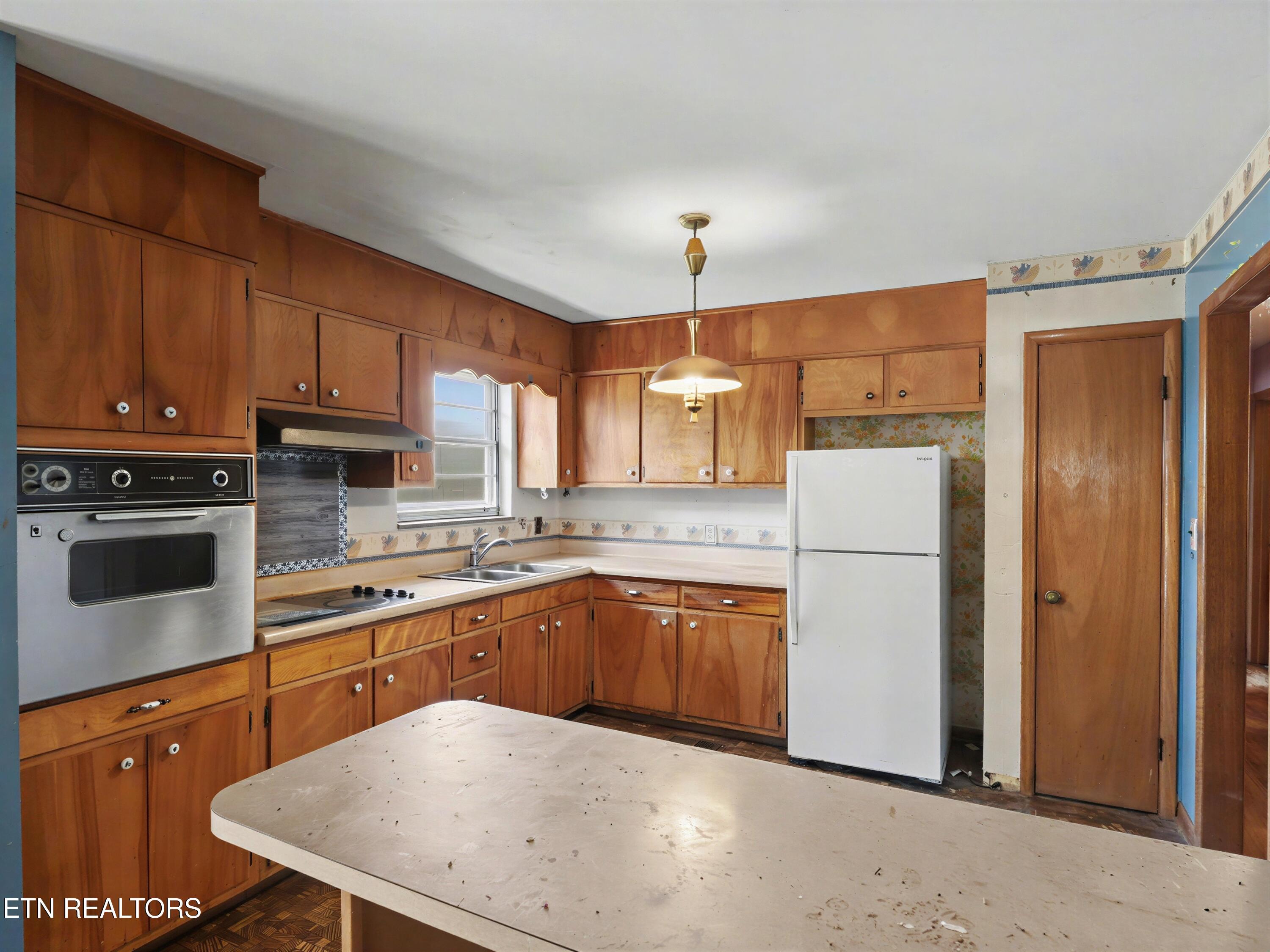 165 Cedar Crest Lane, Friendsville, TN - Fort Loudoun and Tellico Lake Real Estate - Image# 14