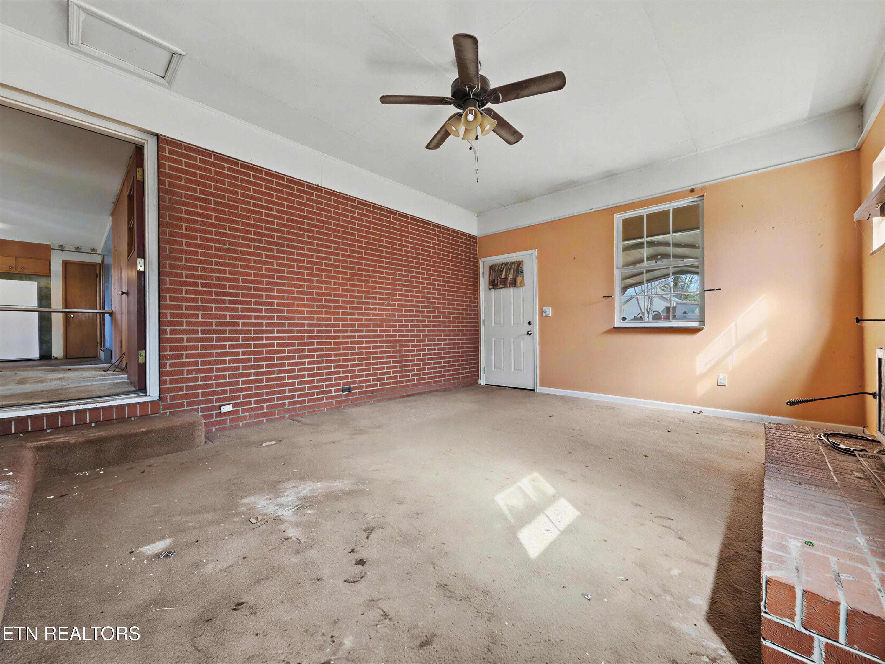 165 Cedar Crest Lane, Friendsville, TN - Fort Loudoun and Tellico Lake Real Estate - Image# 19