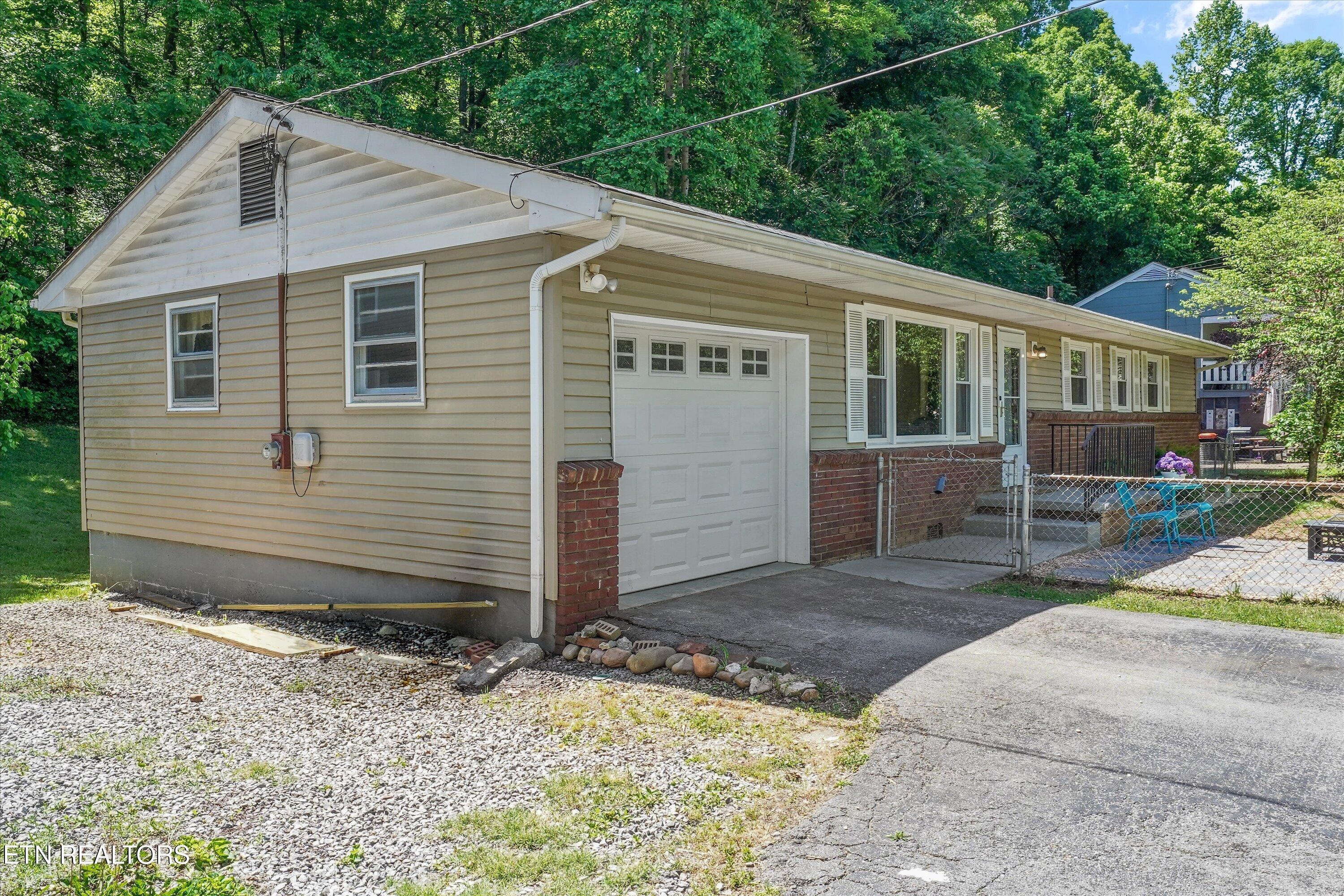 116 Stone Rd, Knoxville, TN - Fort Loudoun and Tellico Lake Real Estate - Image# 6