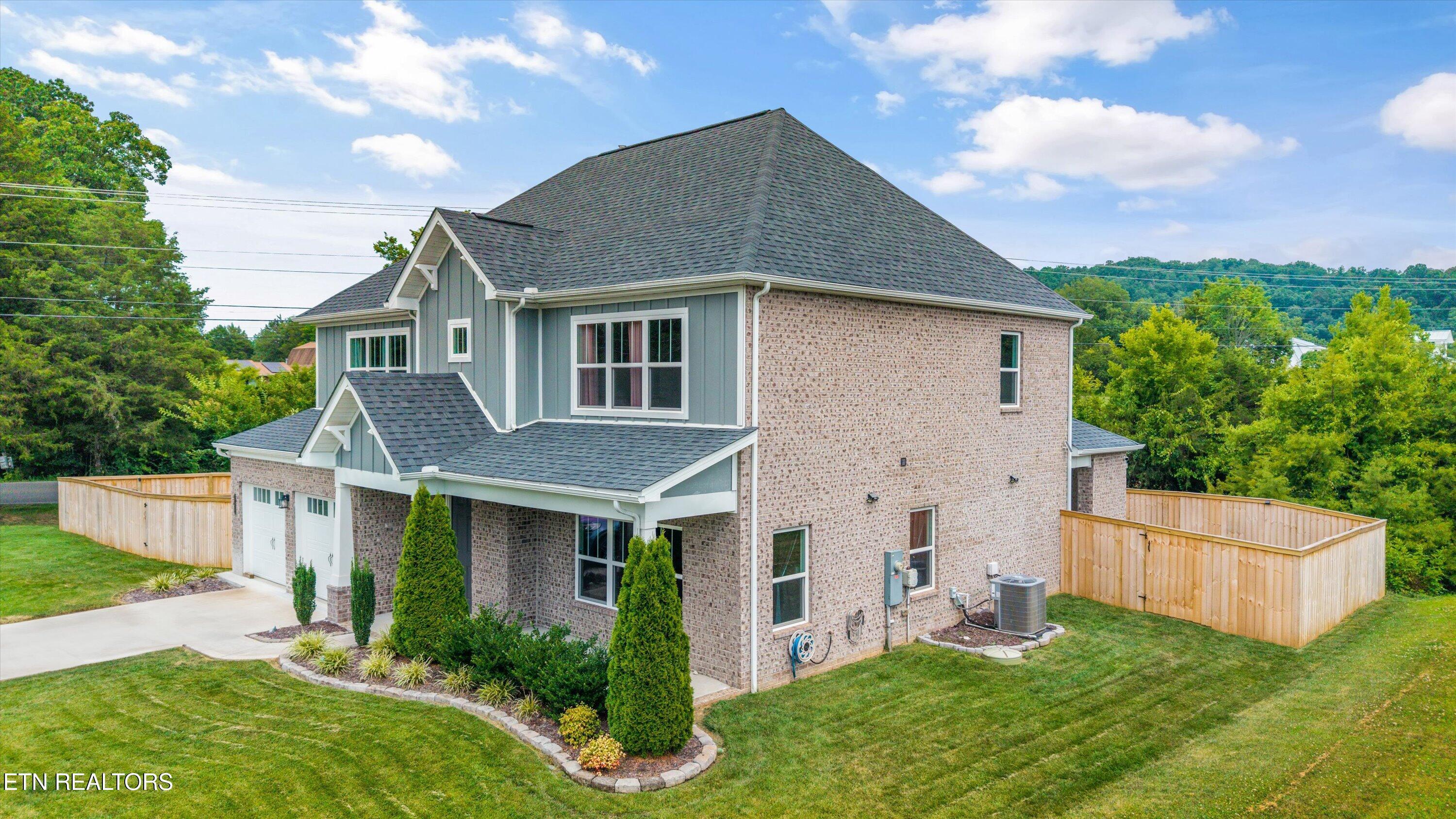 105 Ashton Fields Drive, Lenoir City, TN - Fort Loudoun and Tellico Lake Real Estate - Image# 3