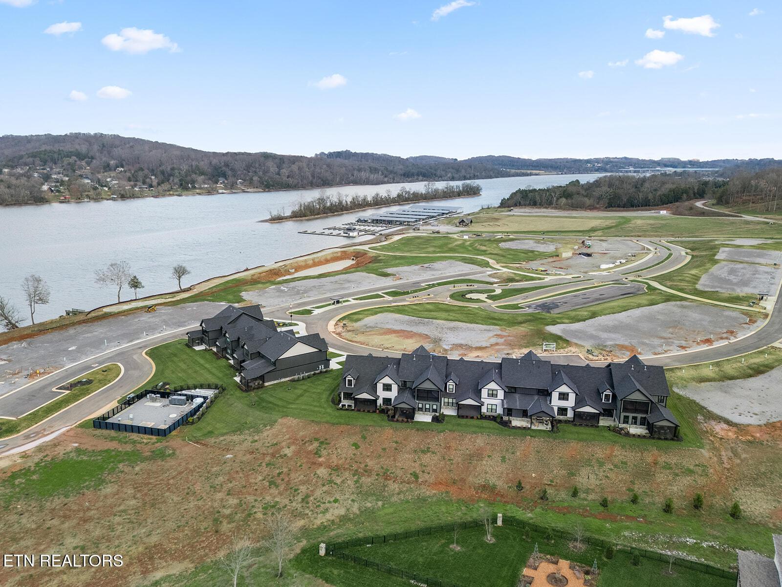 179 Island Circle, Loudon, TN - Fort Loudoun and Tellico Lake Real Estate - Image# 27