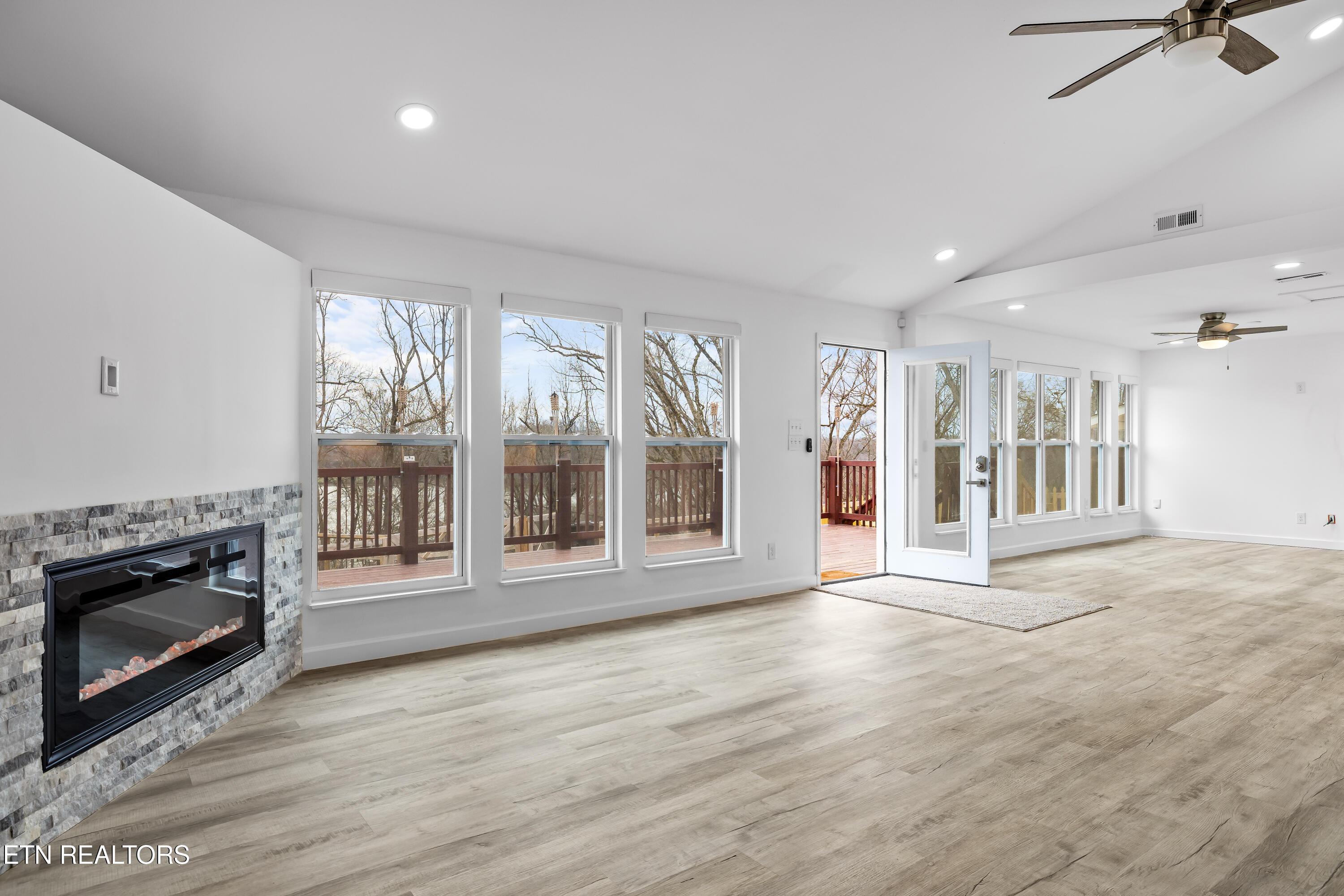 4431 Deer Run Drive, Louisville, TN - Fort Loudoun and Tellico Lake Real Estate - Image# 13