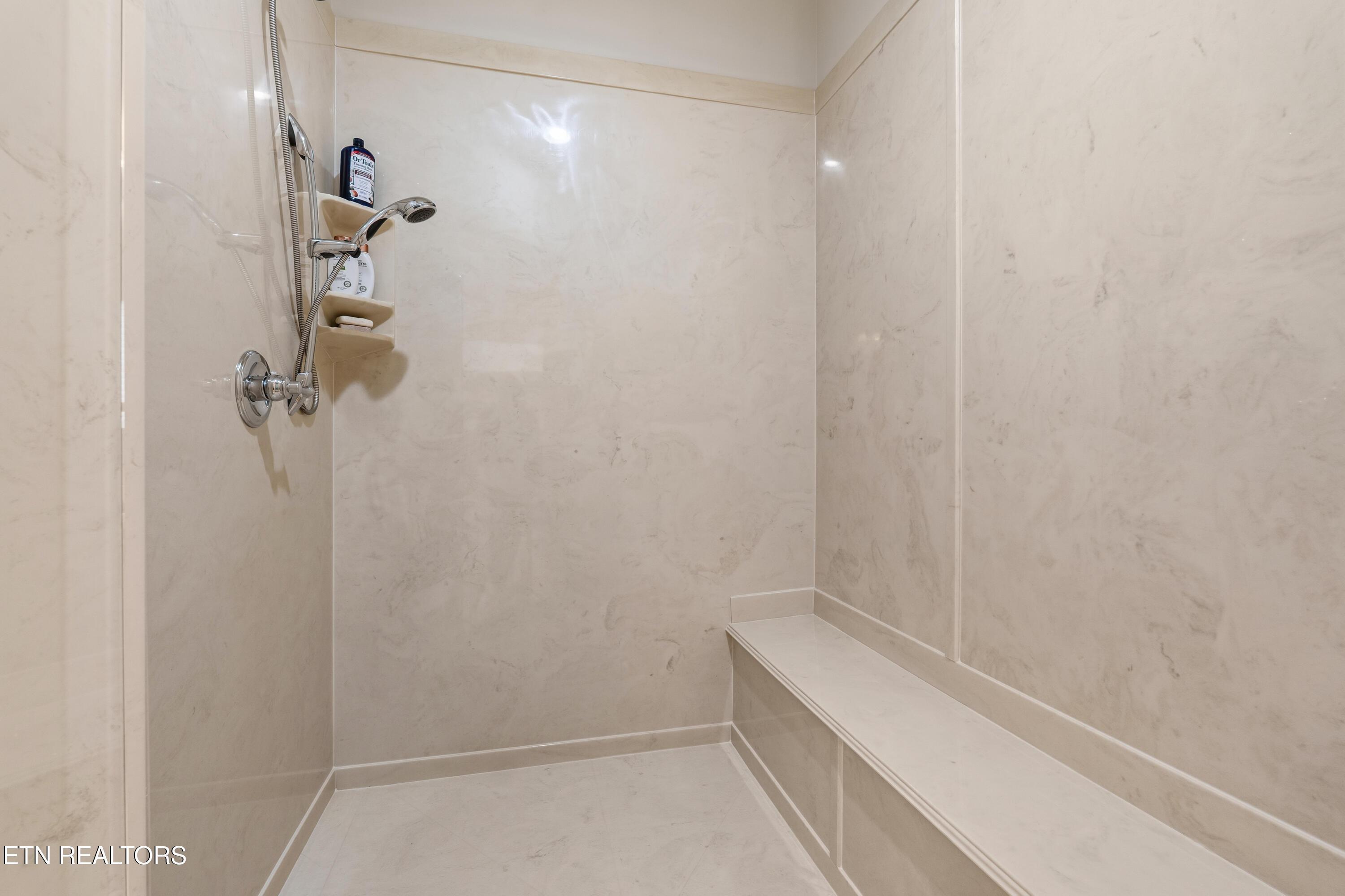 130 Towhee Drive, Vonore, TN - Fort Loudoun and Tellico Lake Real Estate - Image# 32